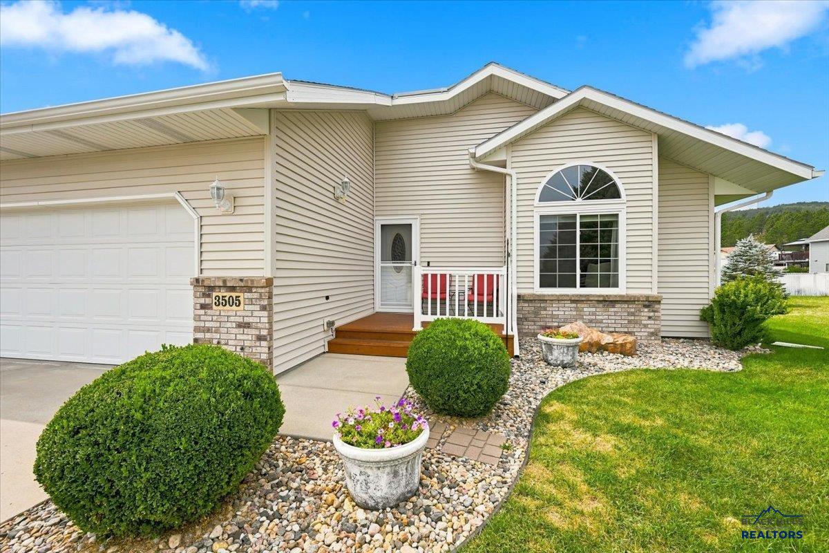 3505 Maddy Anne Ct