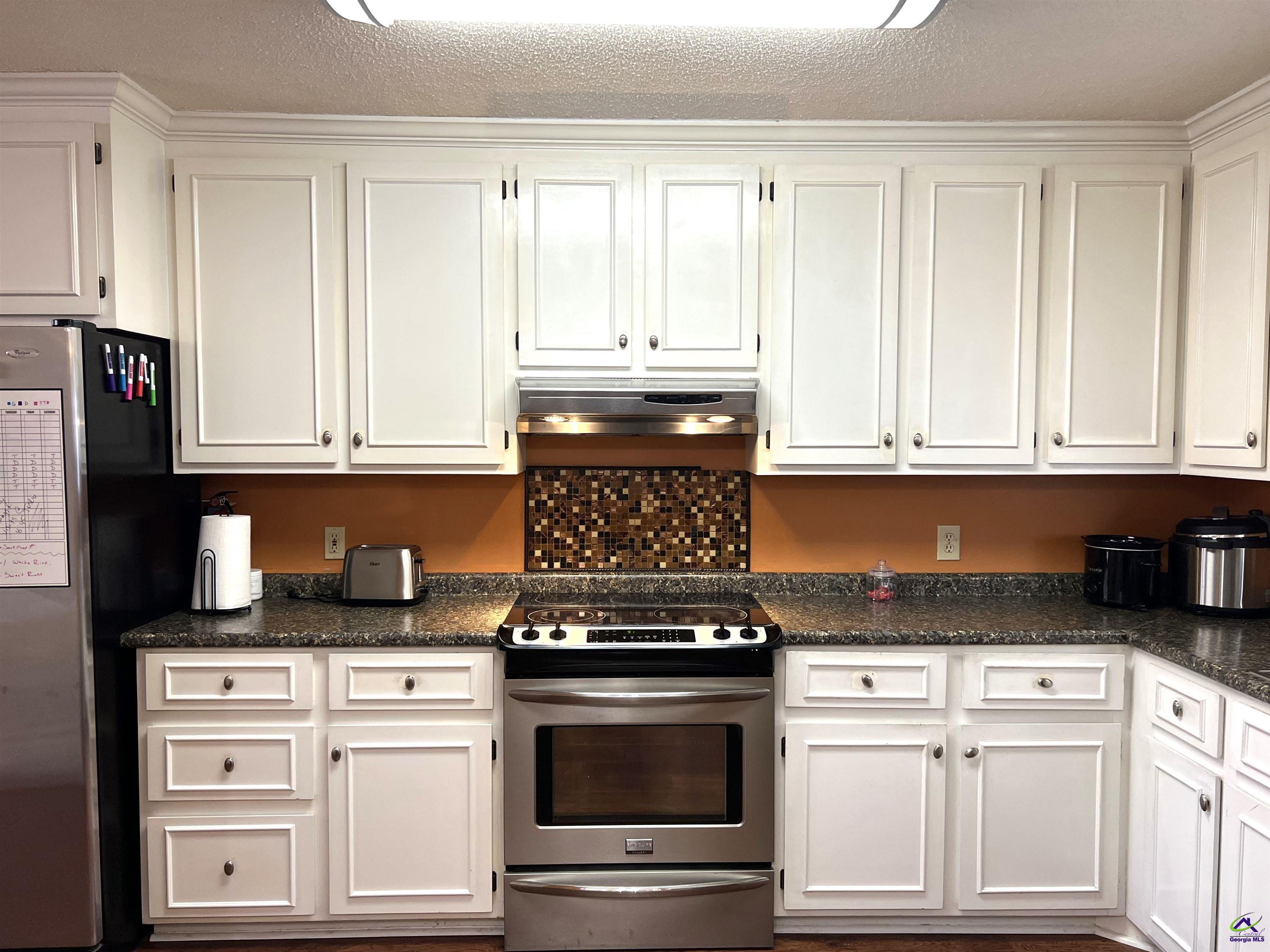 850 Parkview Court, Macon, GA 31211 - Photo 6