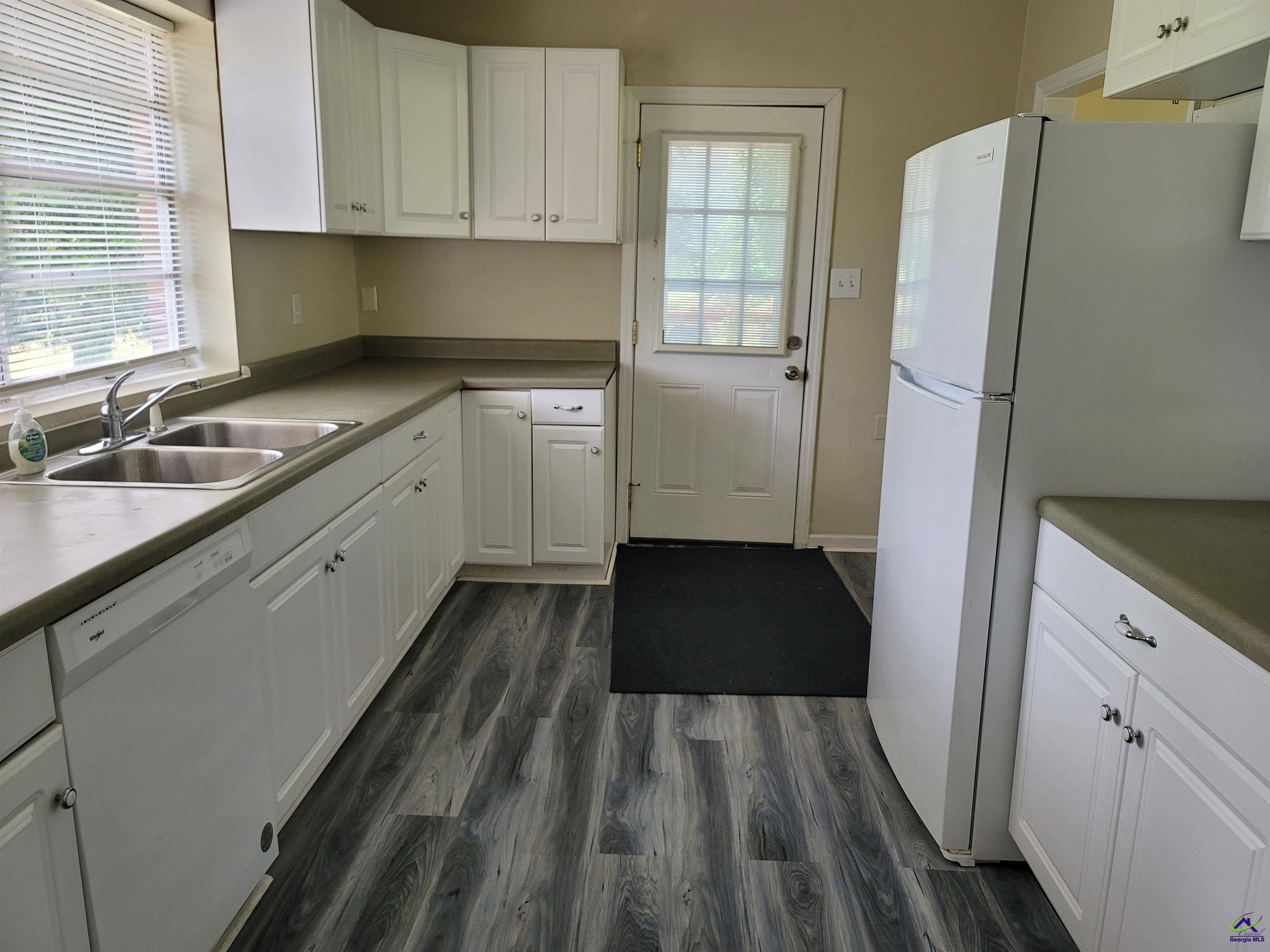 605 Pleasant Hill Road, Warner Robins, GA 31088 - Photo 5