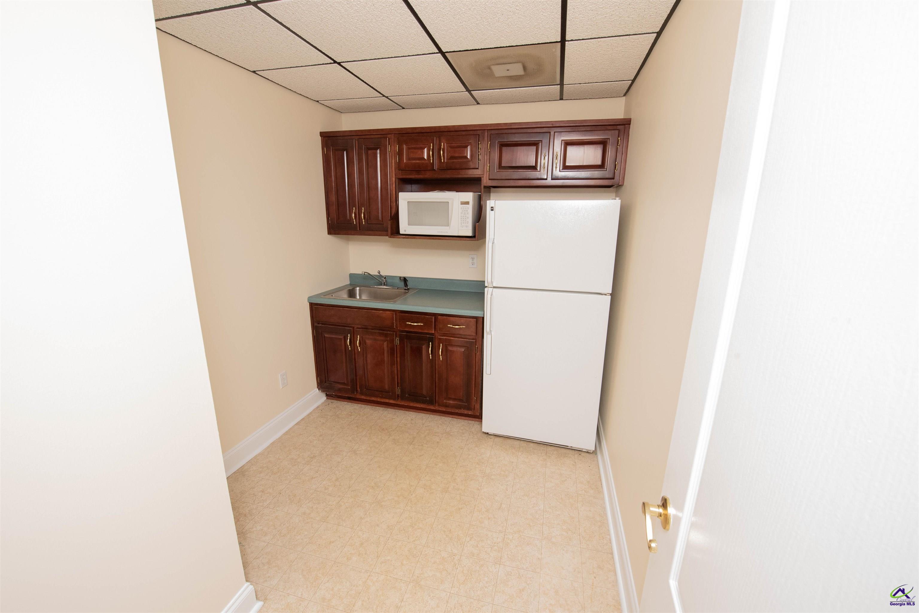 327 Margie Drive, Warner Robins, GA 31088 - Photo 18