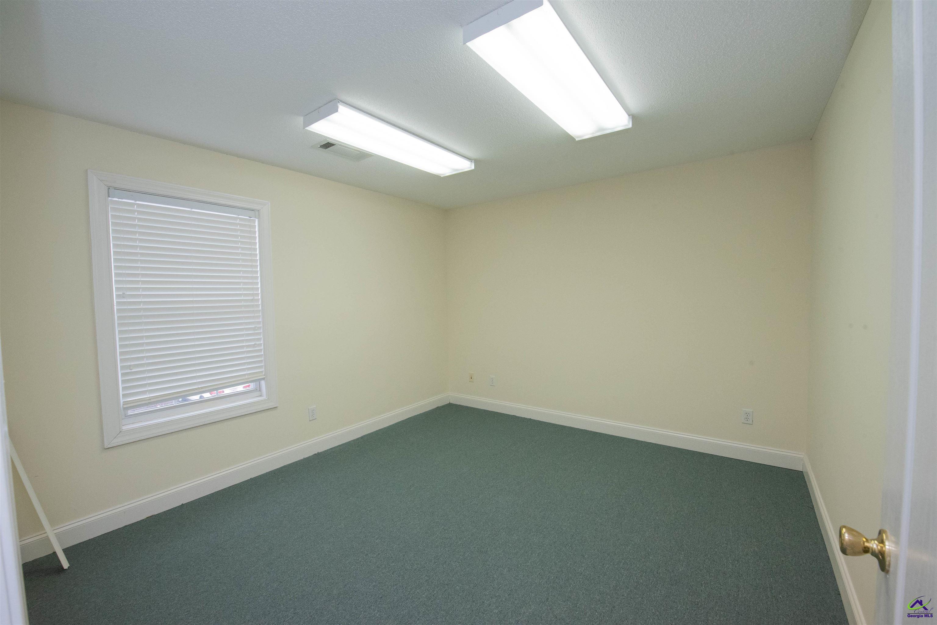 327 Margie Drive, Warner Robins, GA 31088 - Photo 40