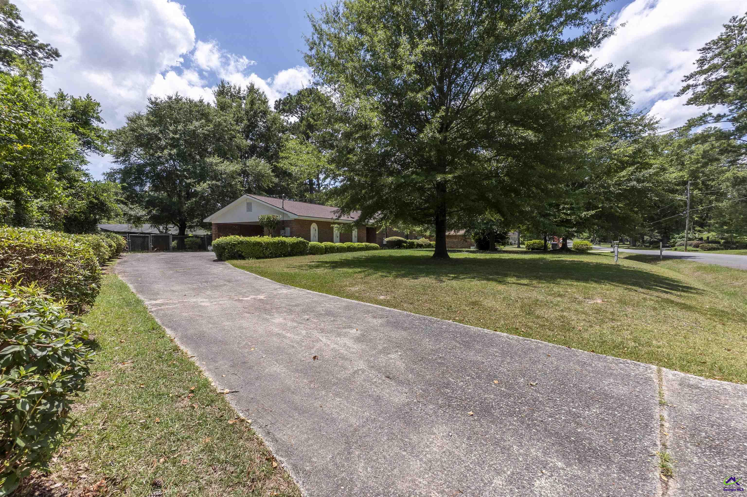 1726 Greenwood Circle, Perry, GA 31069 - Photo 3