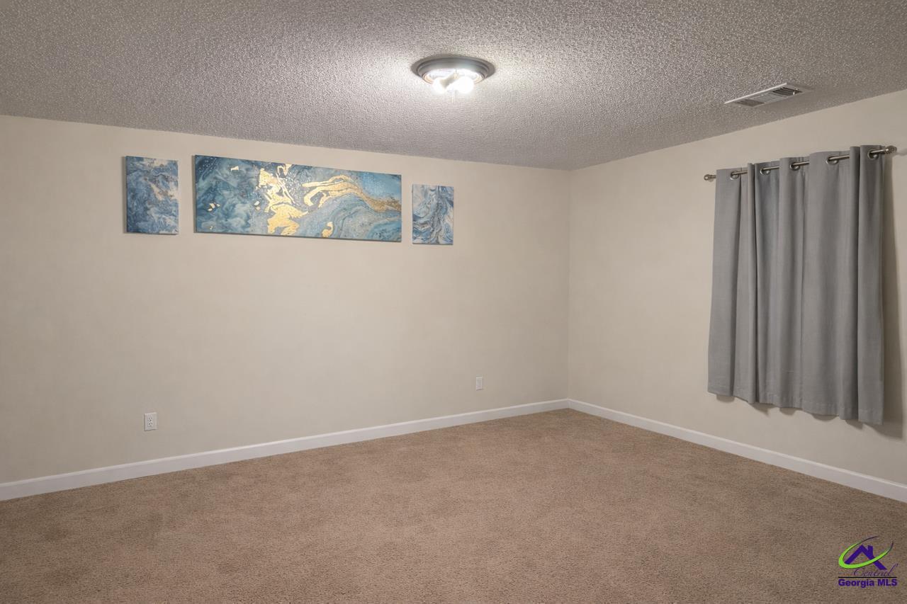 646 Gawin Drive, Warner Robins, GA 31093 - Photo 2