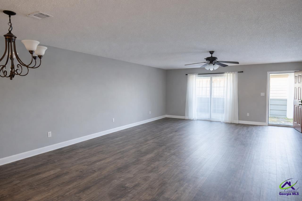 646 Gawin Drive, Warner Robins, GA 31093 - photo 4