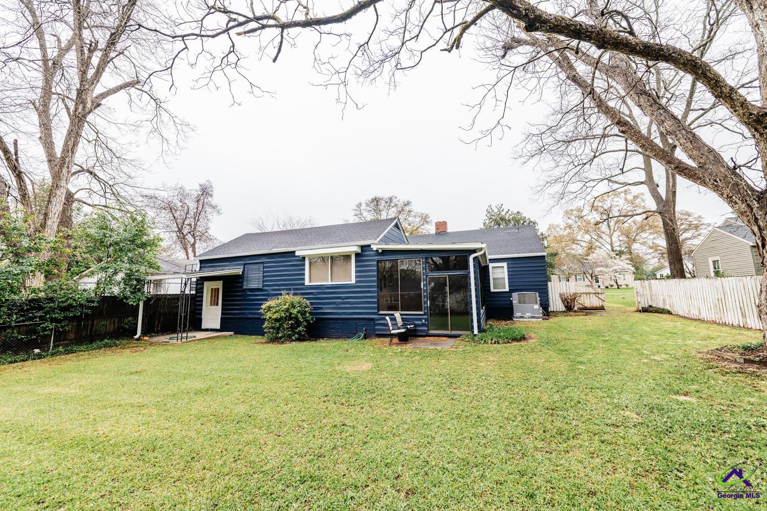 1304 Georgia Avenue, Perry, GA 31069 - photo 39