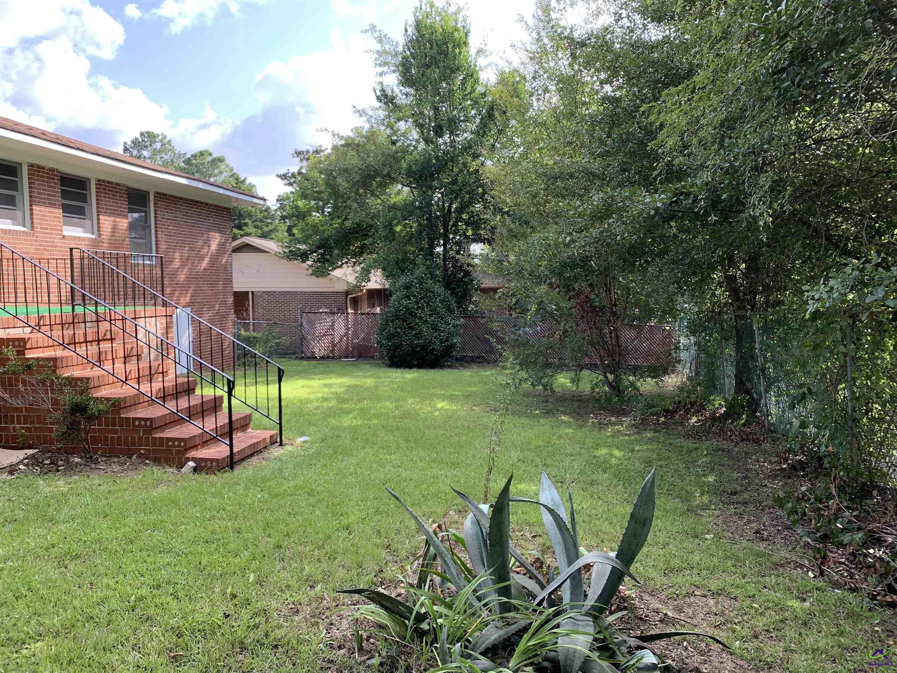3240 Commodore Drive, Macon, GA 31211 - photo 24