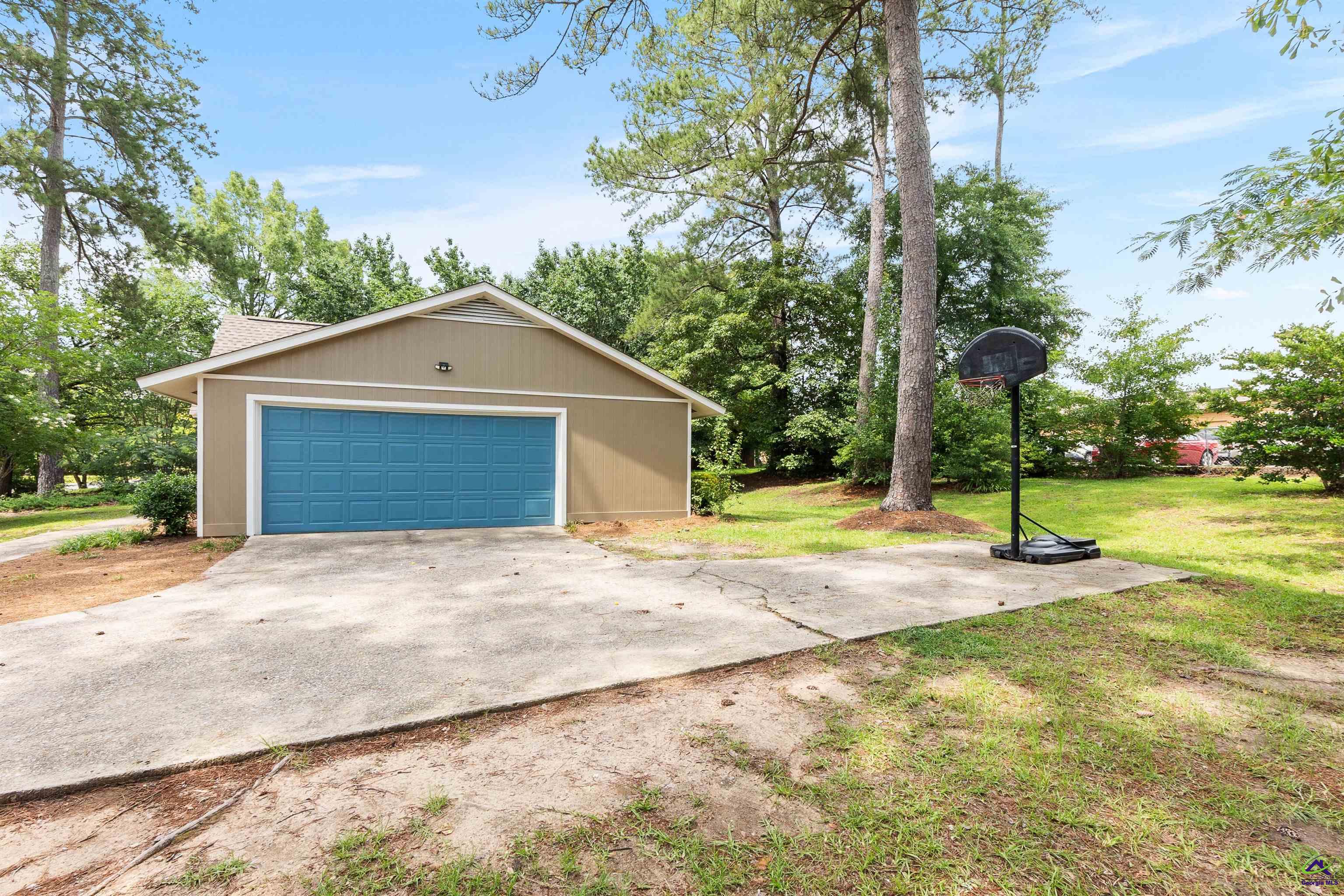1100 Kenwood Drive, Perry, GA 31069 - photo 55