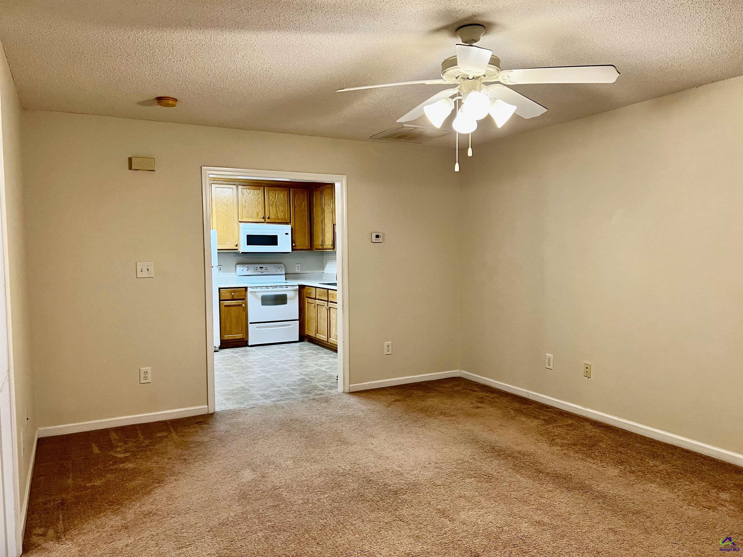 256 Katelyn Circle, Warner Robins, GA 31088 - Photo 4