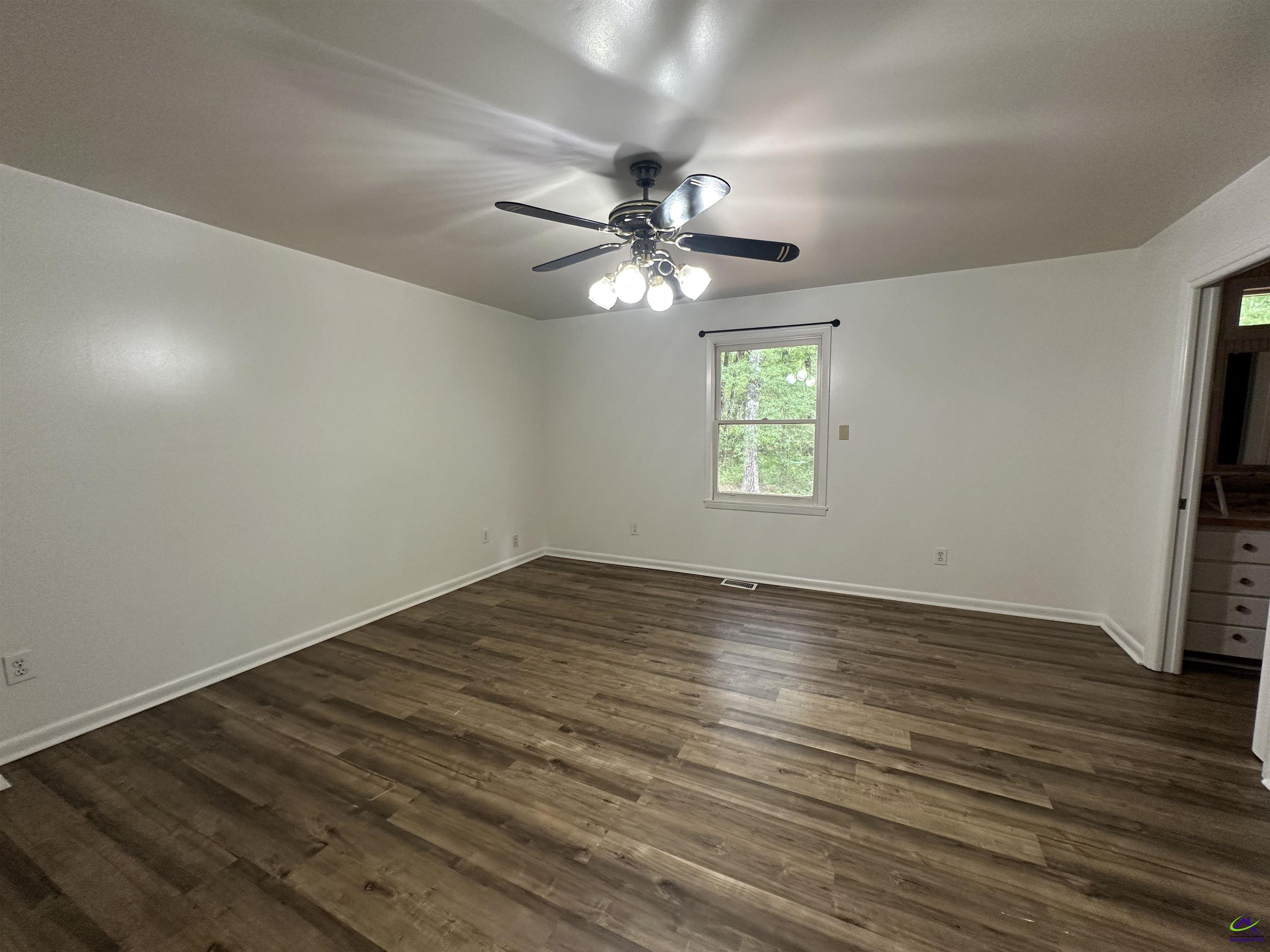 124 Glen Oaks Rd, Perry, GA 31069 - photo 12