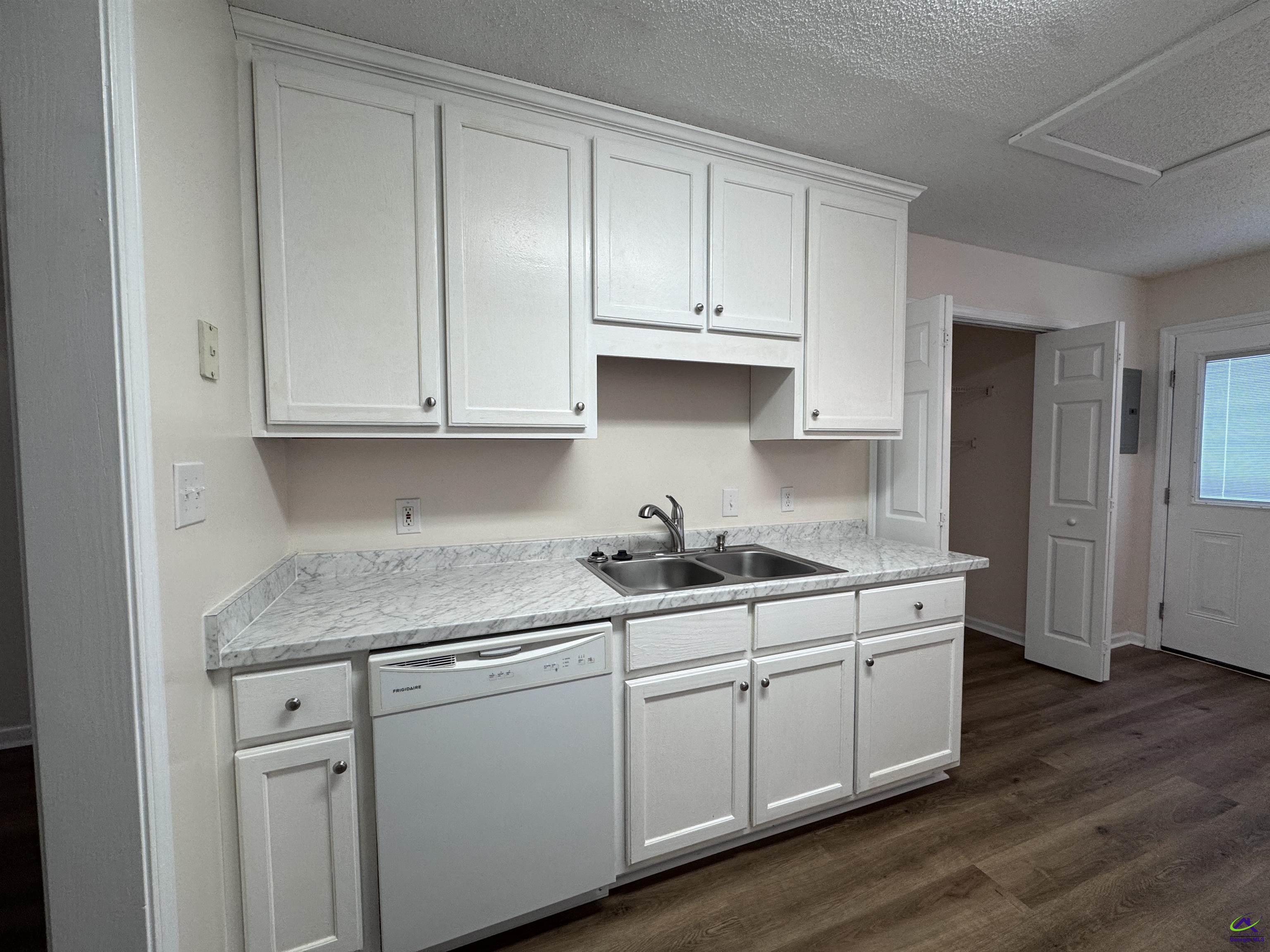 242 Katelyn Circle, Warner Robins, GA 31088 - Photo 7