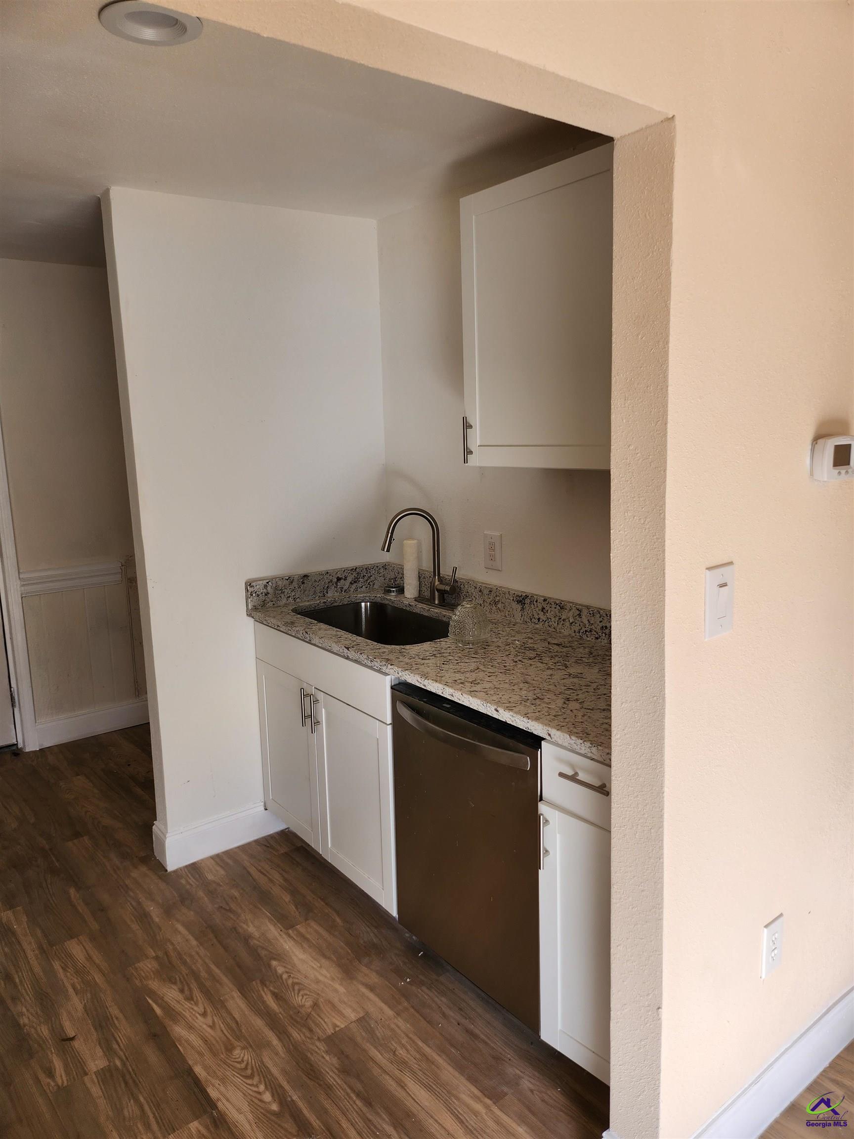 107 A Virginia Dare Drive, Warner Robins, GA 31088 - Photo 2