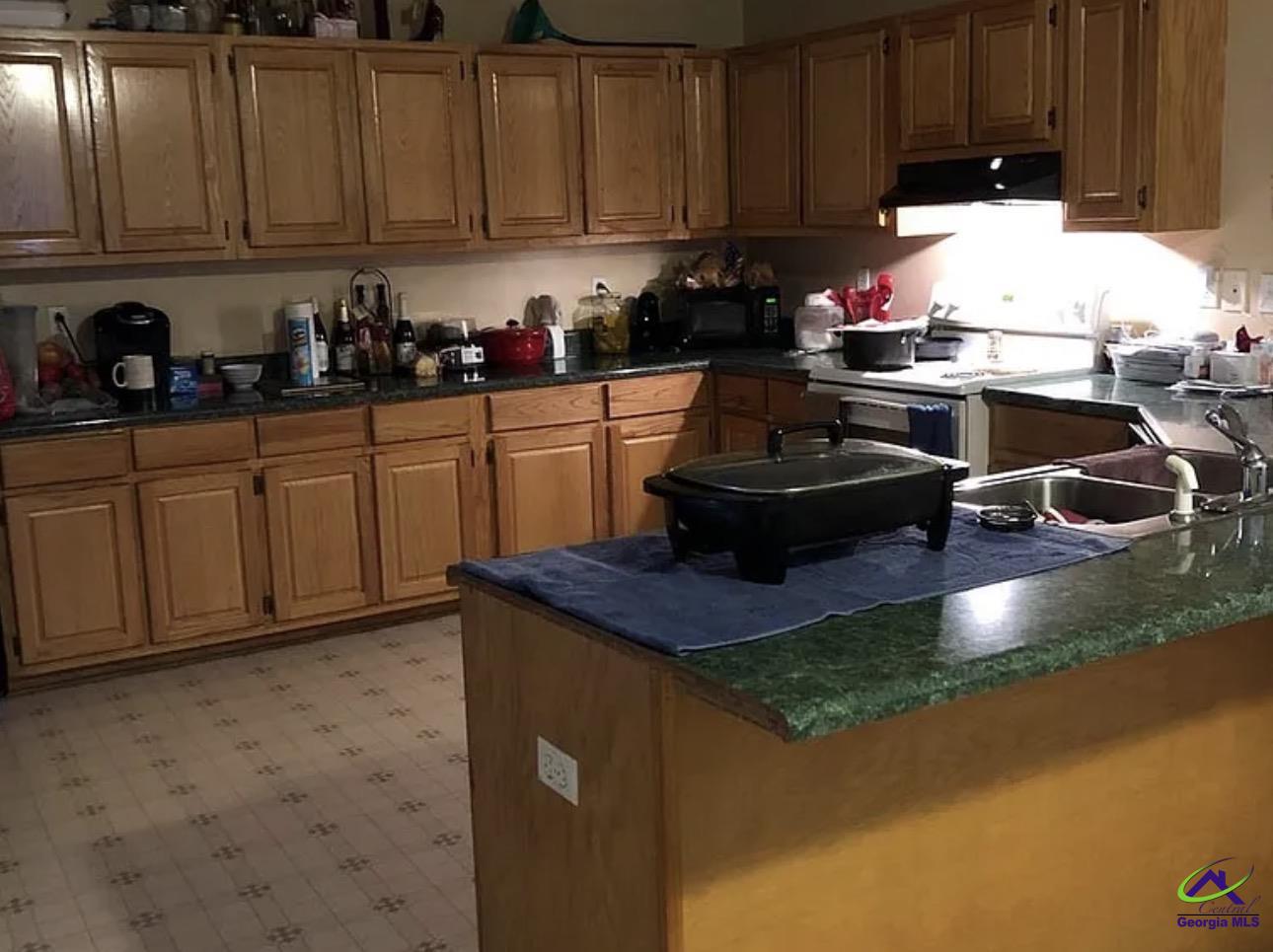 136 Oscar Court, Warner Robins, GA 31093 - photo 3