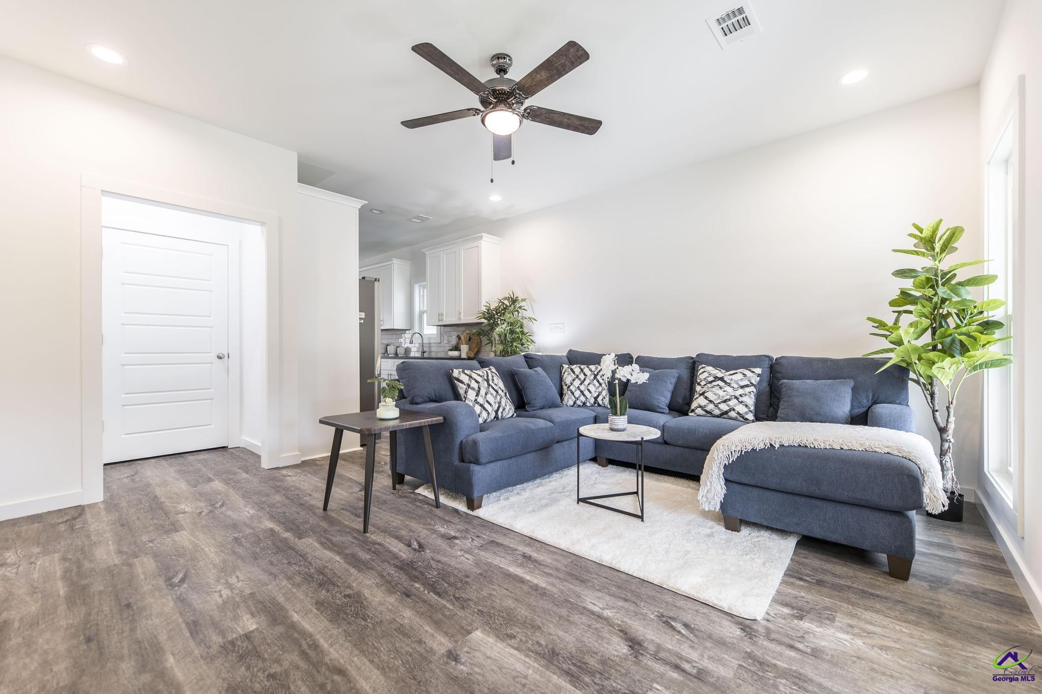 106 Leisure Pointe Cove, Warner Robins, GA 31088 - photo 3