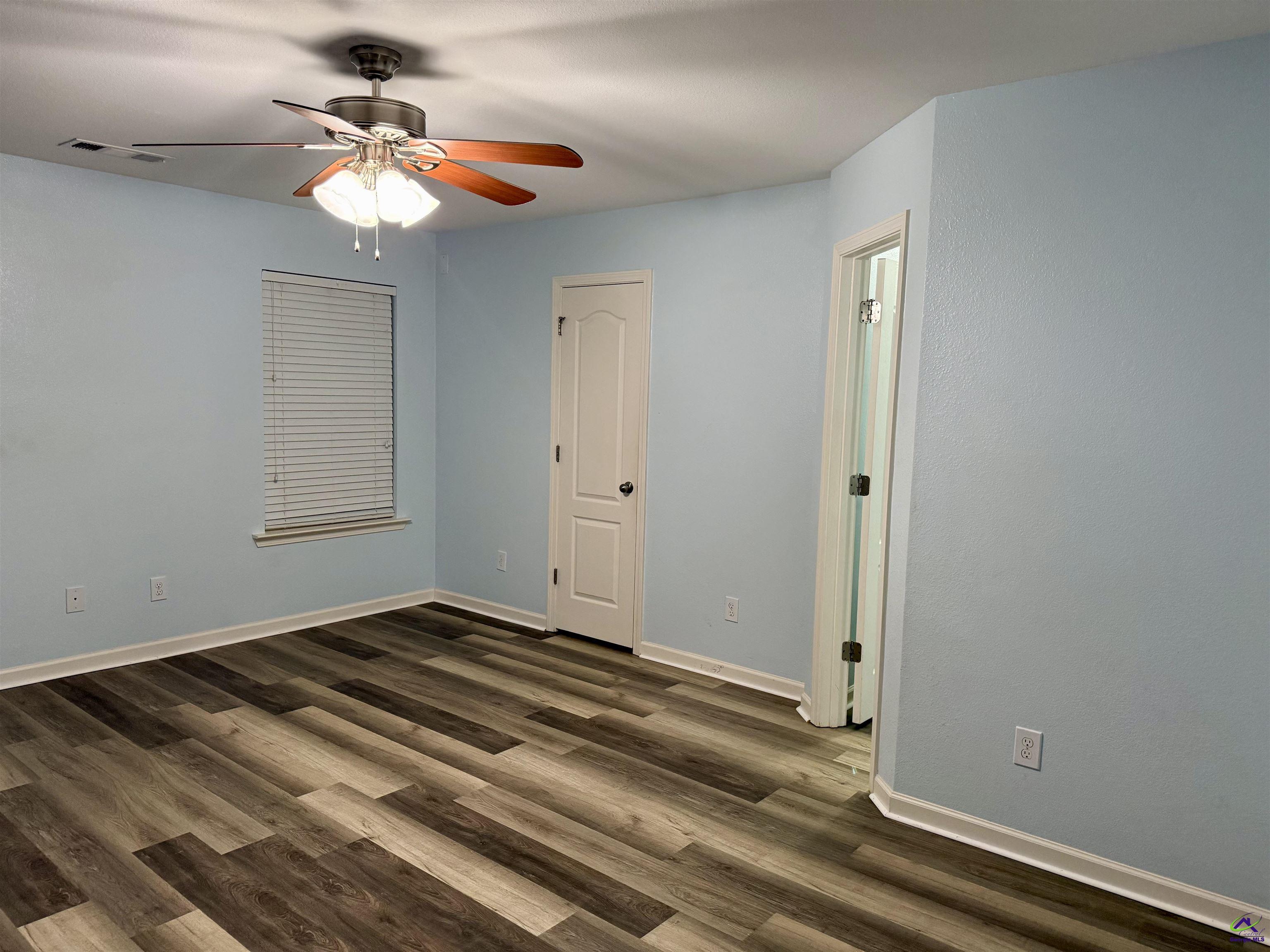 423 Haddenham Court, Perry, GA 31069 - Photo 5