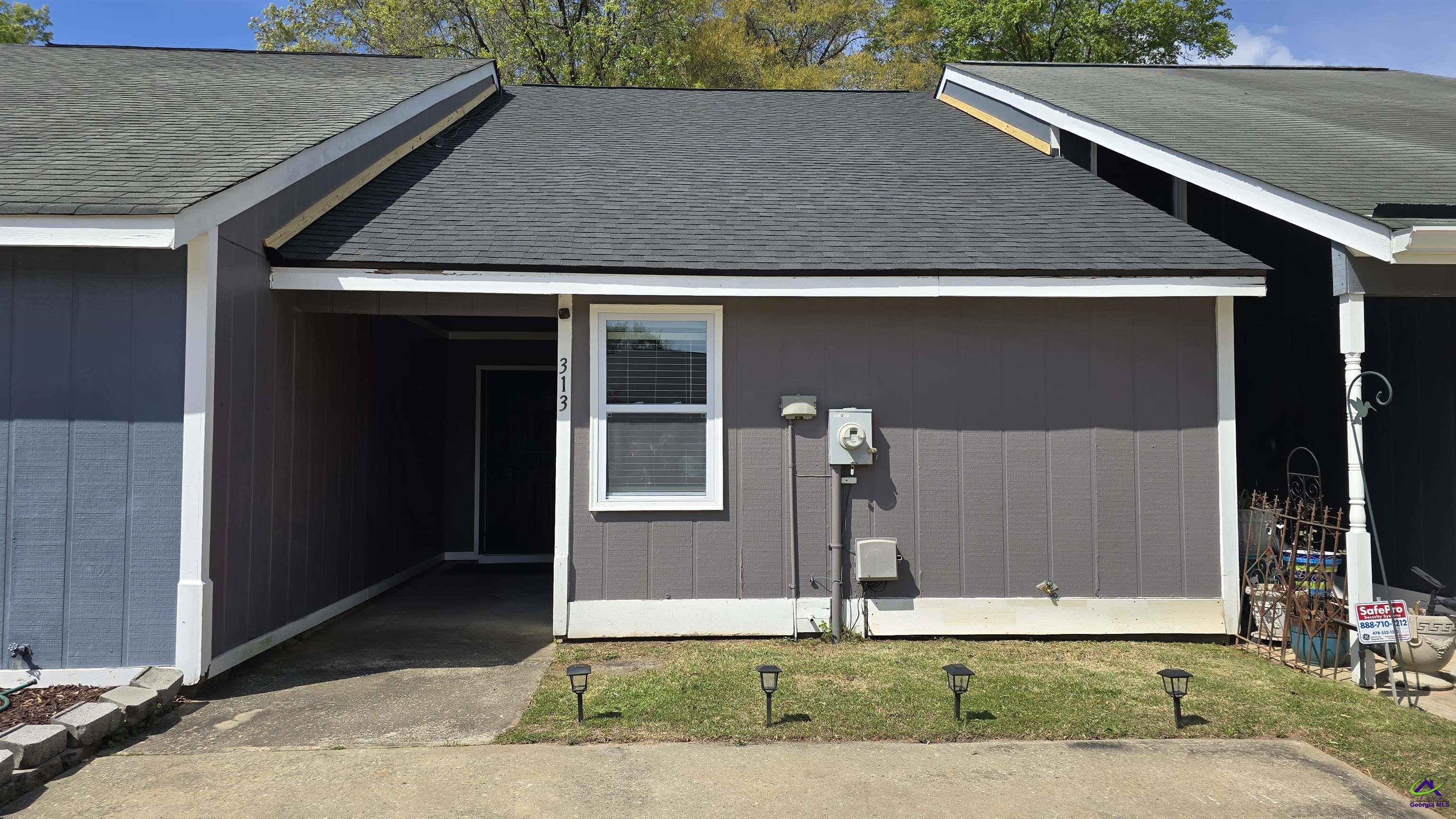 313 Westcliff Center, Warner Robins, GA 31093 - photo 1