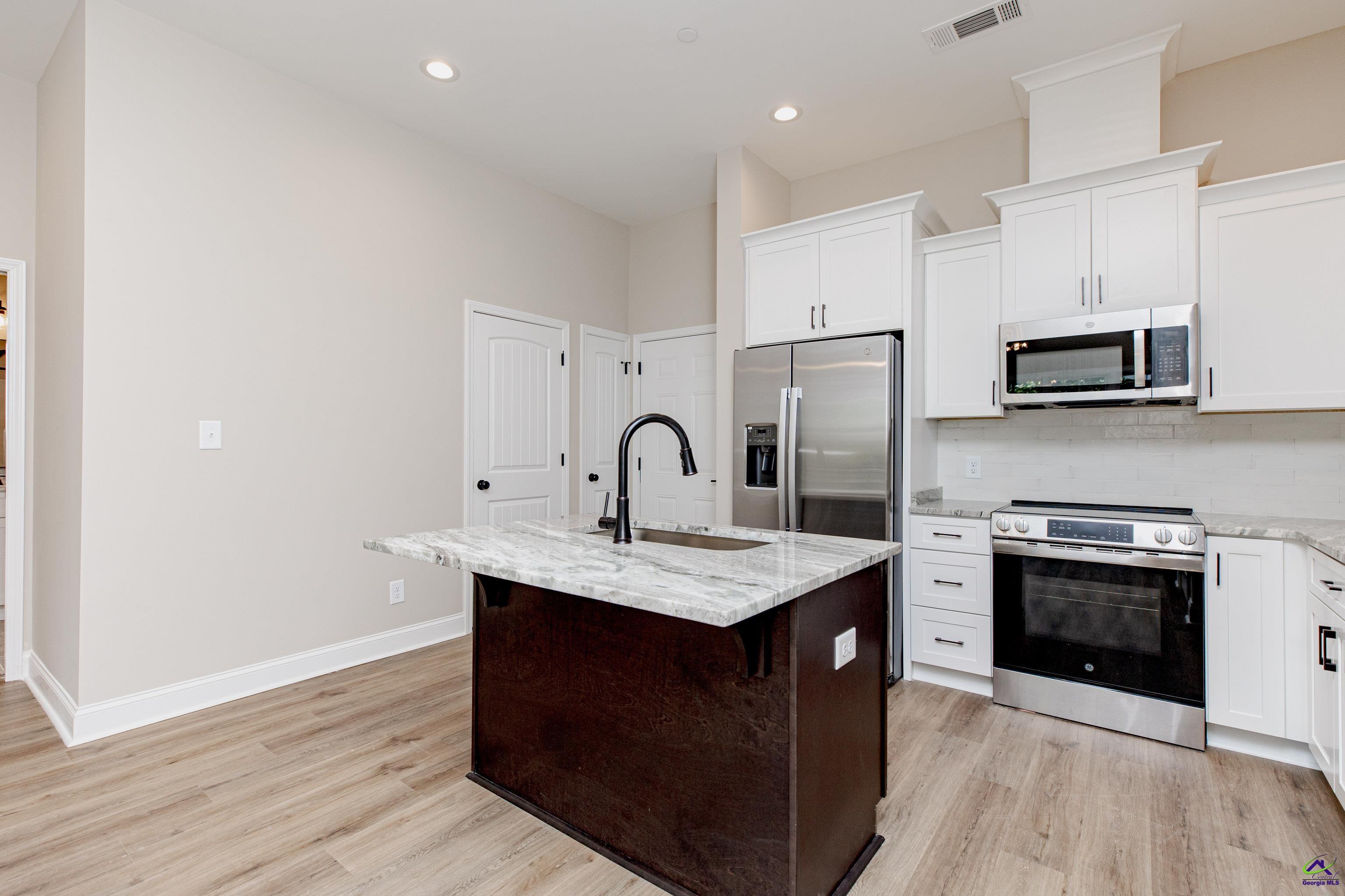 1009 Northside Drive, Perry, GA 31069 - Photo 5