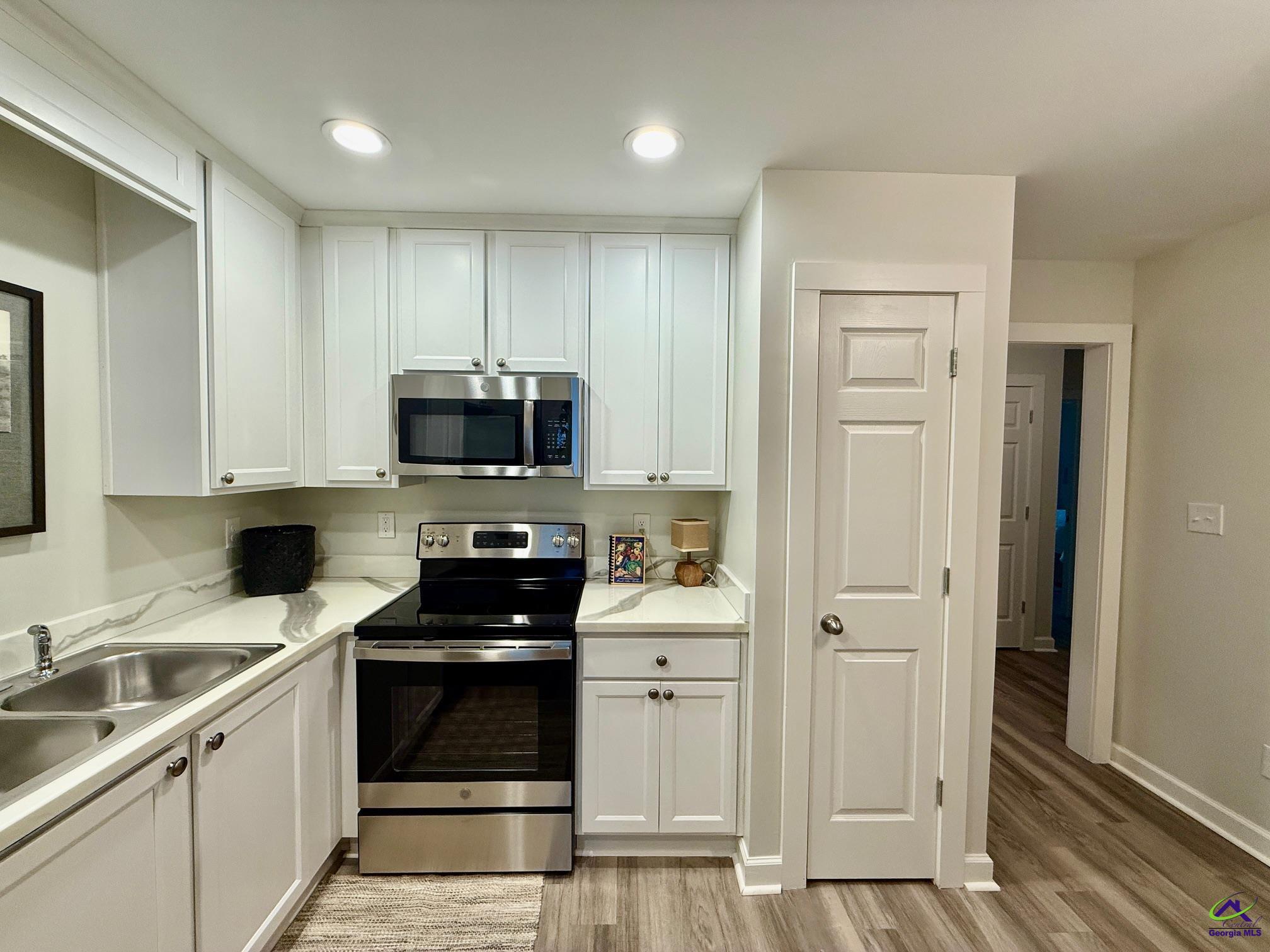 116 Webster Way, Warner Robins, GA 31088 - Photo 9