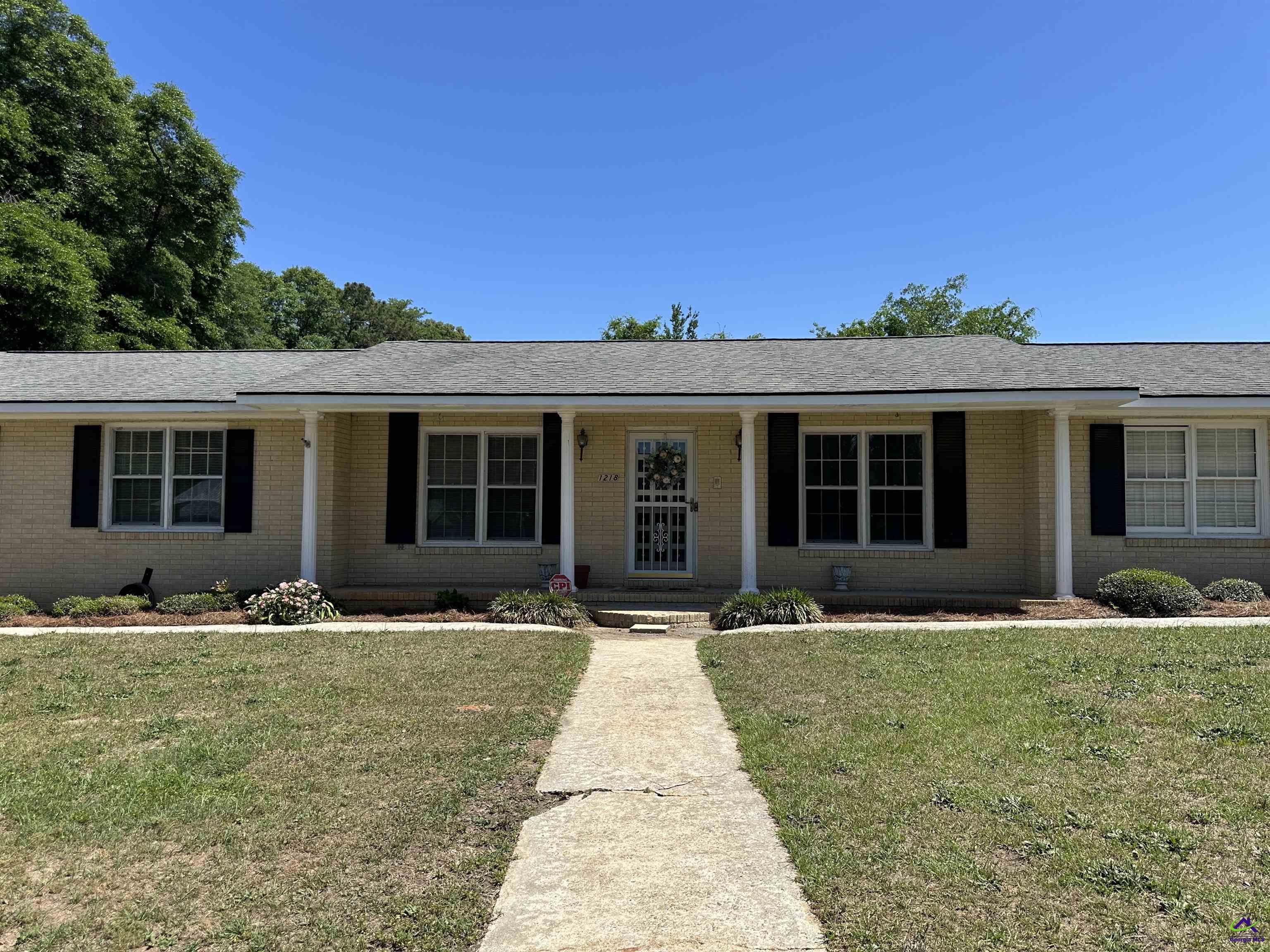 1218 Creekwood Drive, Perry, GA 31069 - photo 2