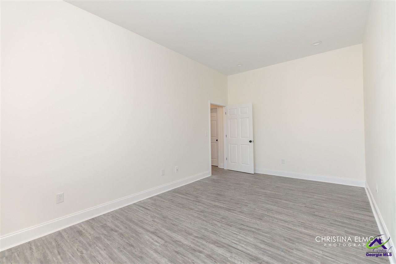 426 General Courtney Hodges Boulevard, Perry, GA 31069 - Photo 30