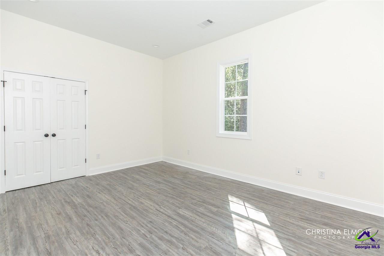 426 General Courtney Hodges Boulevard, Perry, GA 31069 - photo 33