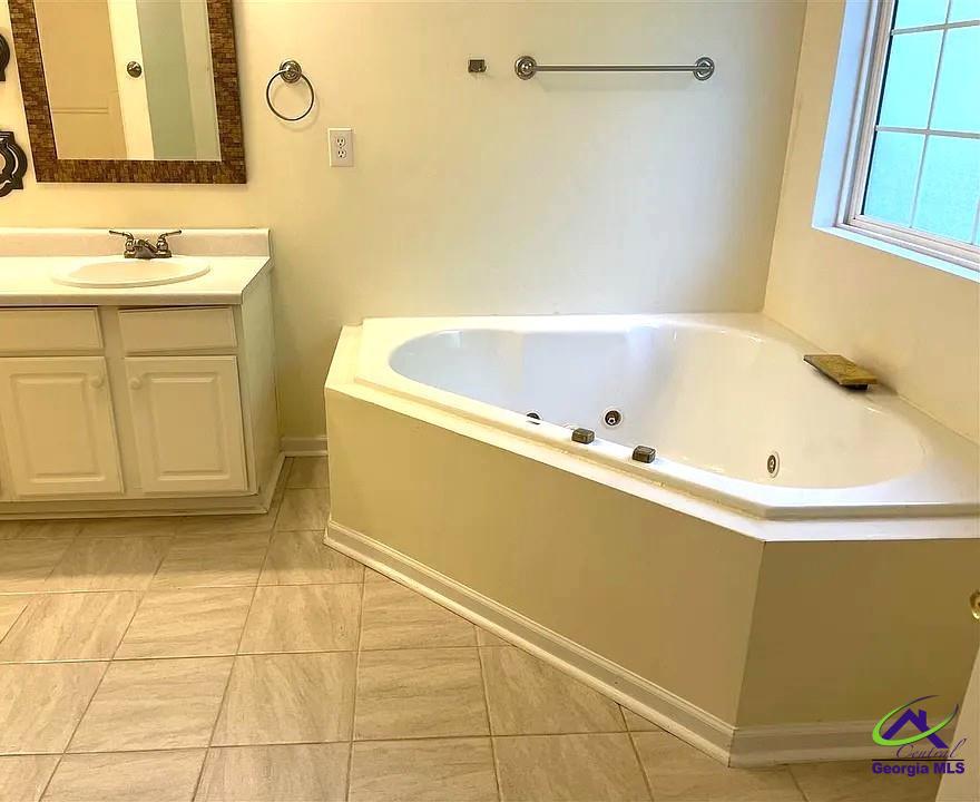 112 Mallards Landing Drive, Kathleen, GA 31047 - Photo 14