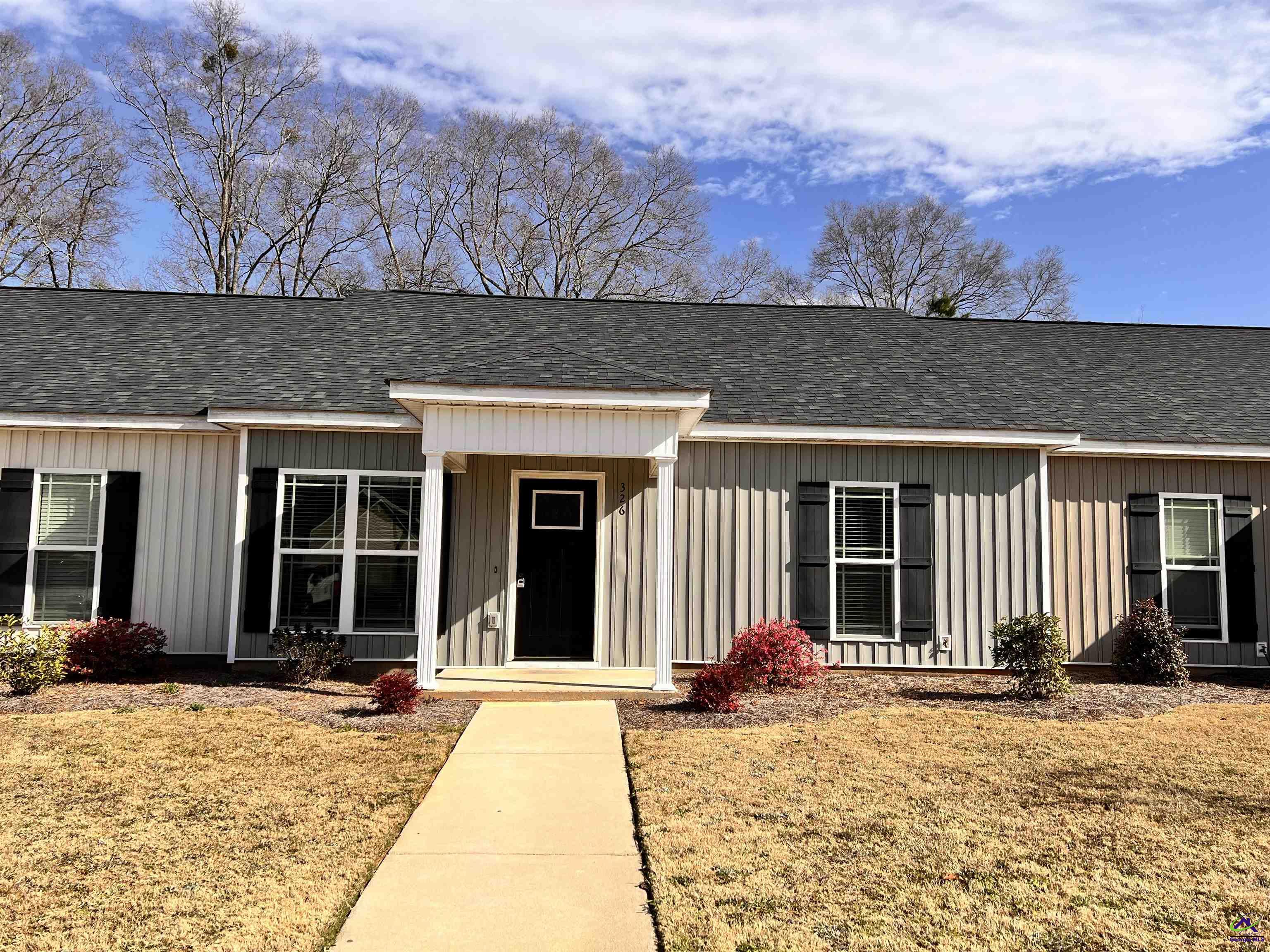 119 Washington Place Drive, Perry, GA 31069 - photo 1