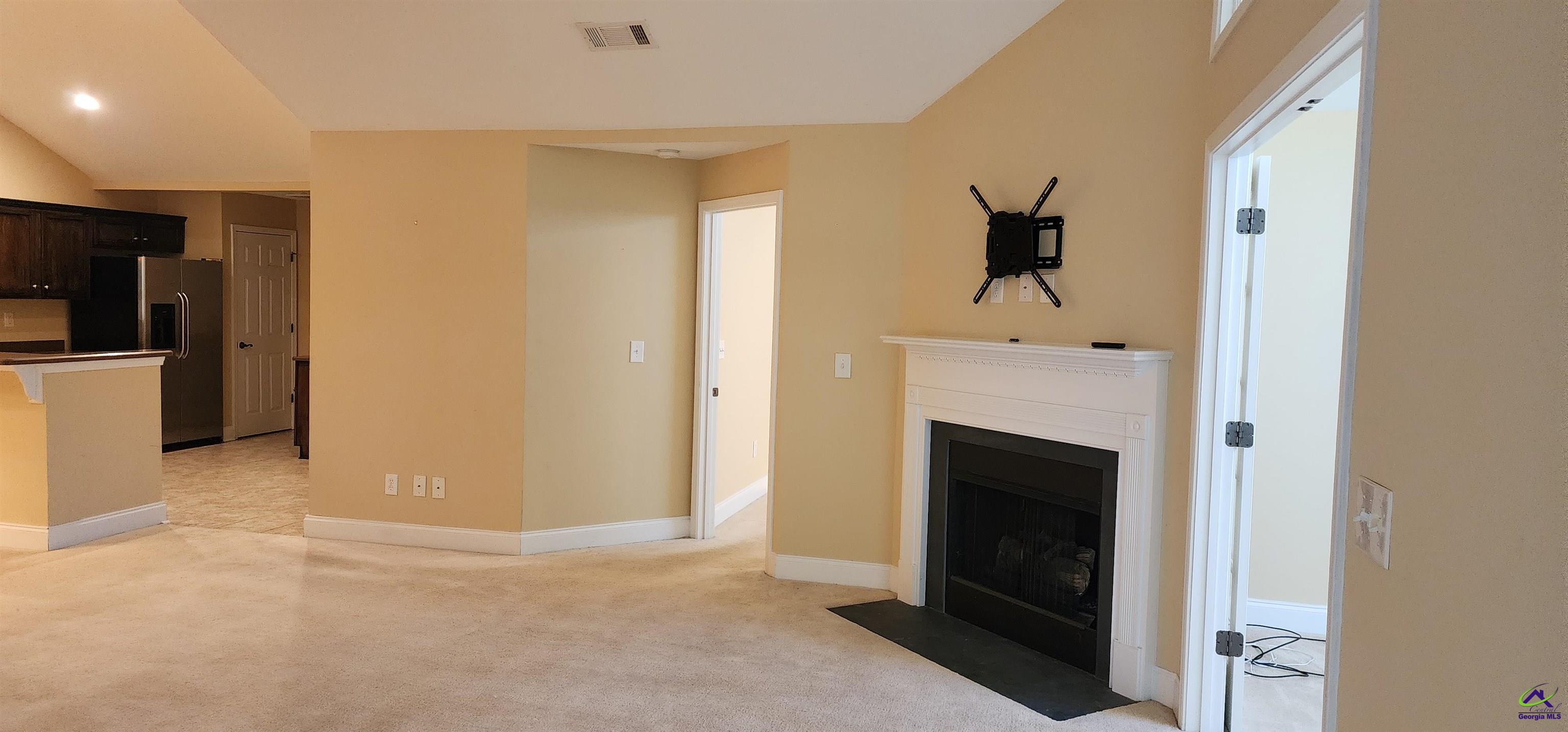 402 Nandina Court, Warner Robins, GA 31088 - Photo 2