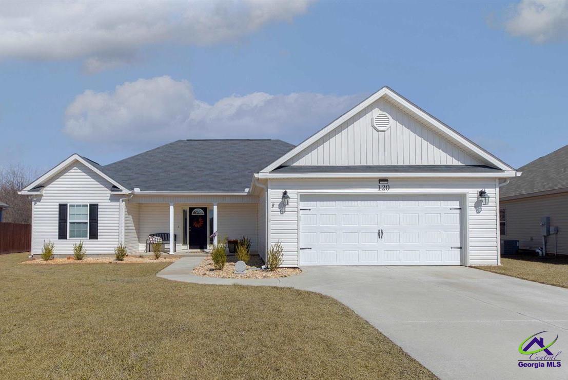 120 Worchester Circle, Perry, GA 31069 - Main Photo