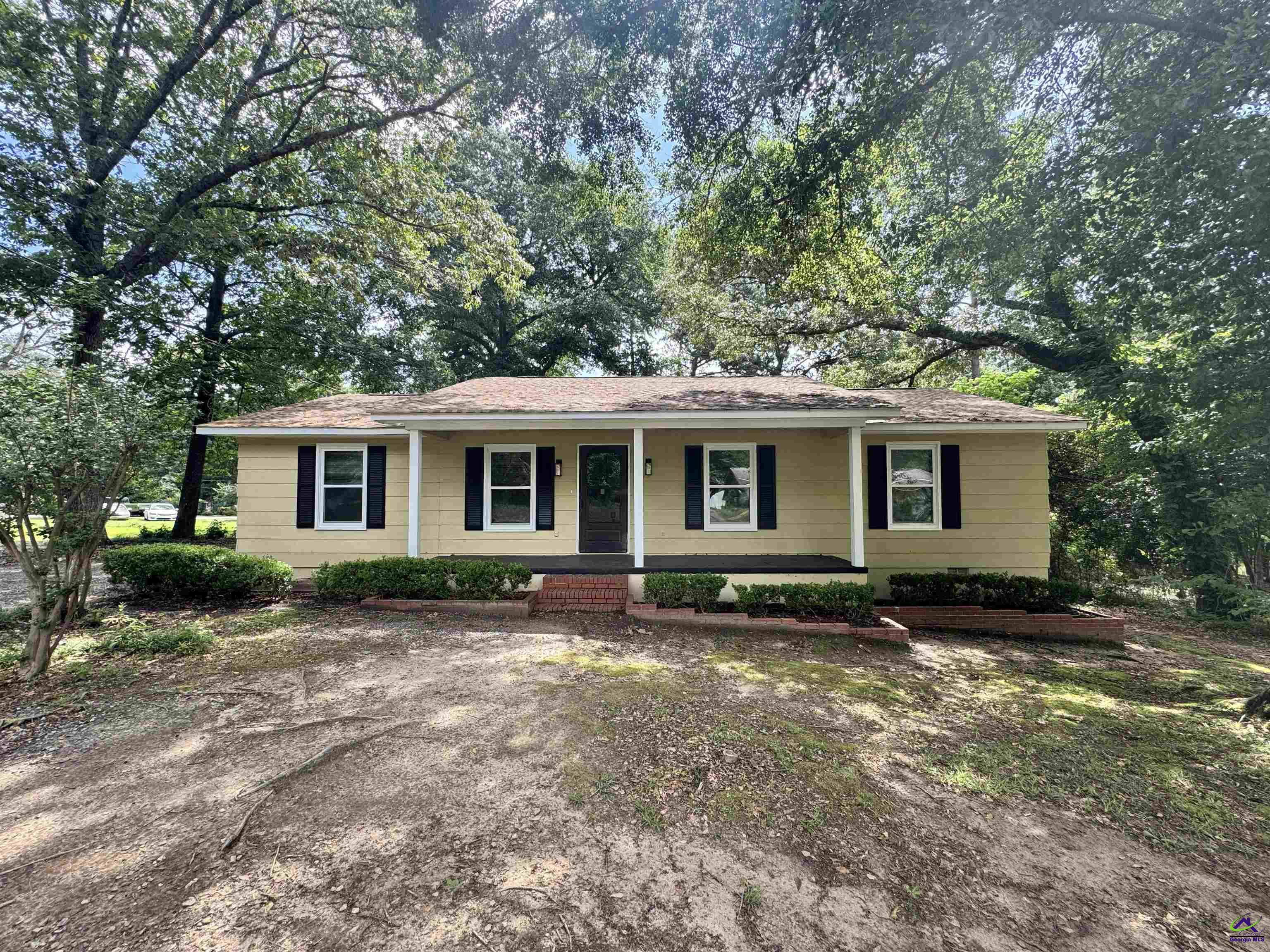 92 Valley Drive, Fort Valley, GA 31030 - Photo 1