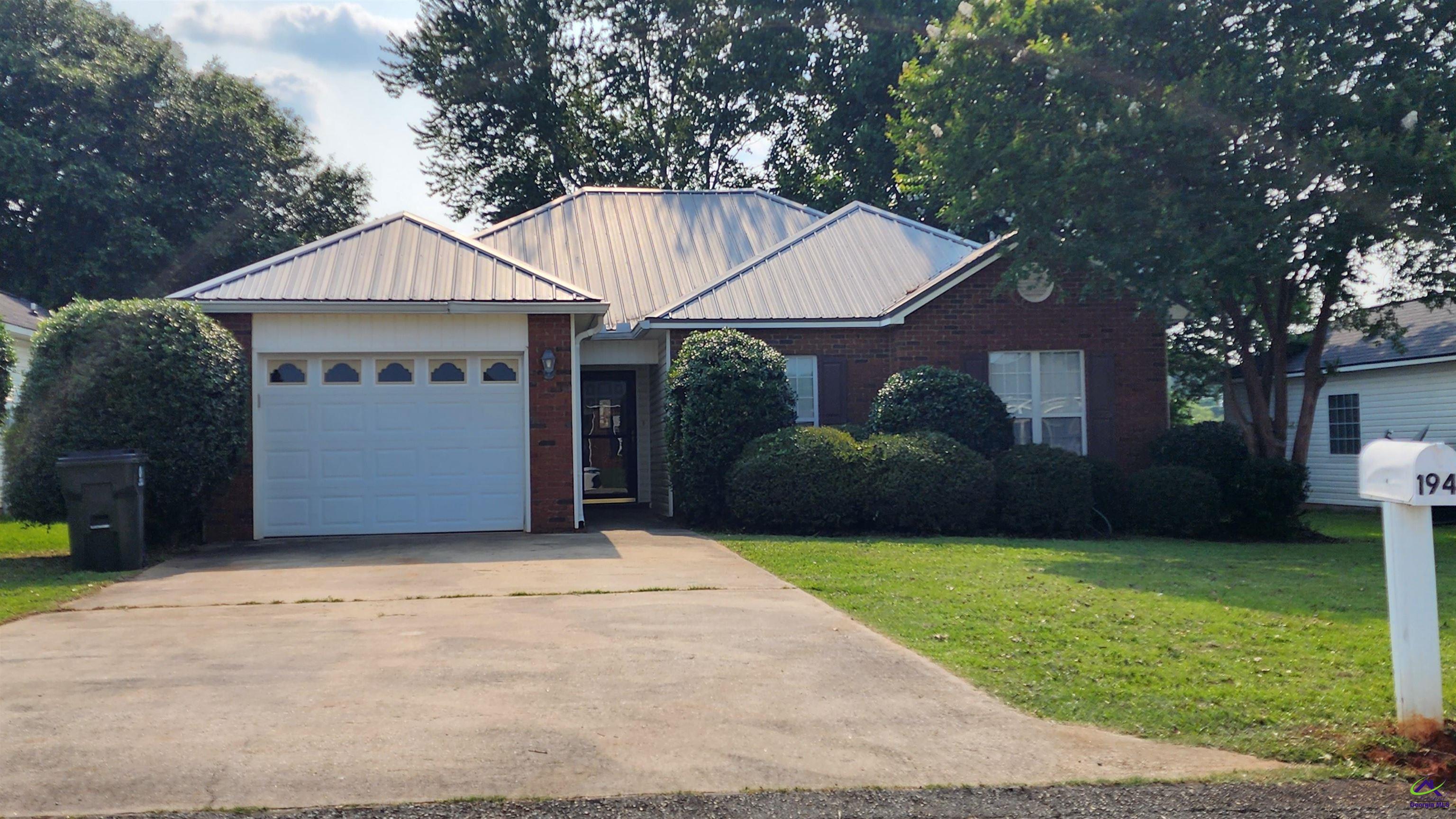 194 Tyson Glen Drive, Warner Robins, GA 31088 - Main Photo