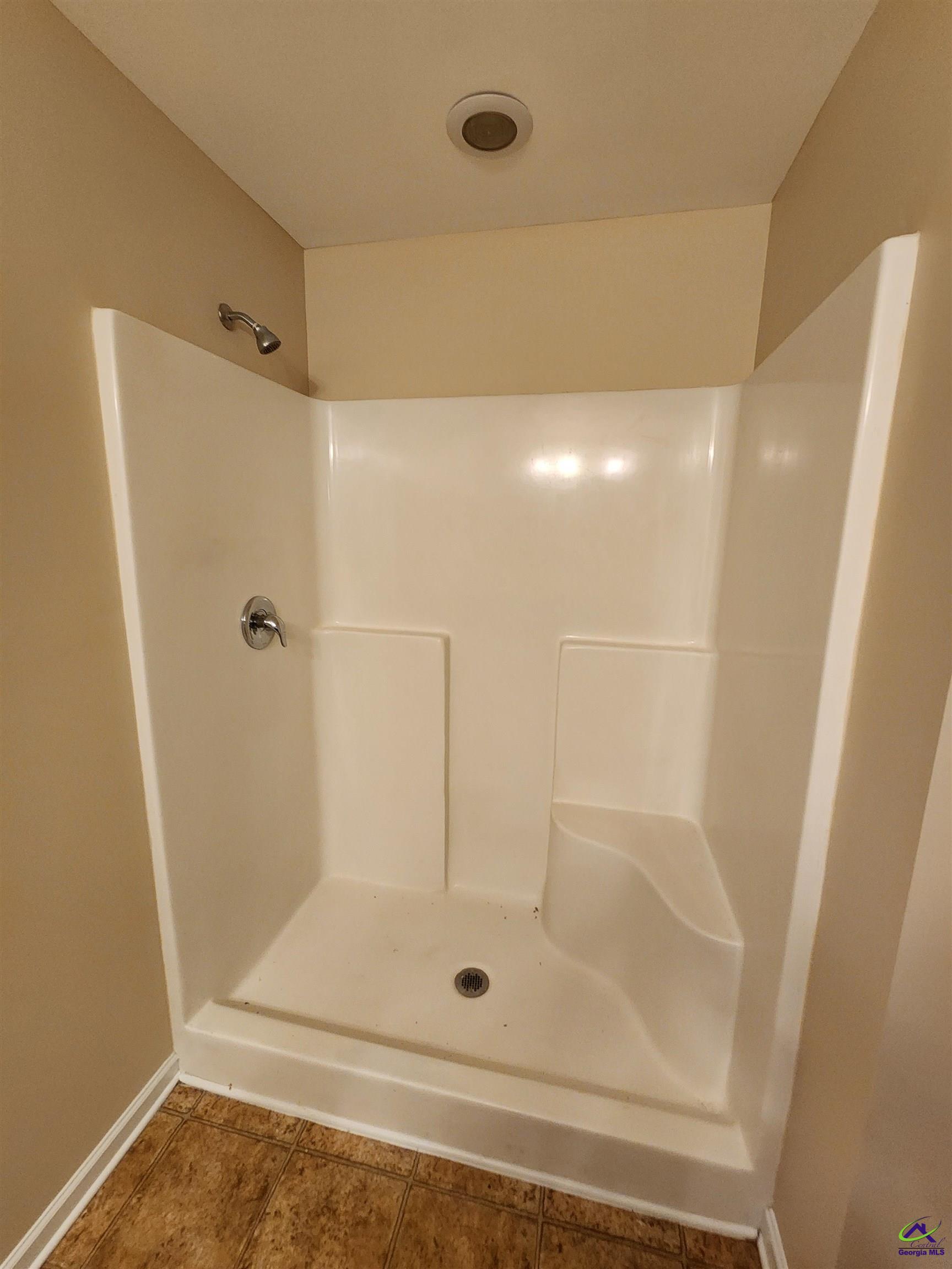 223 Flowing Meadows Drive, Kathleen, GA 31047 - photo 32