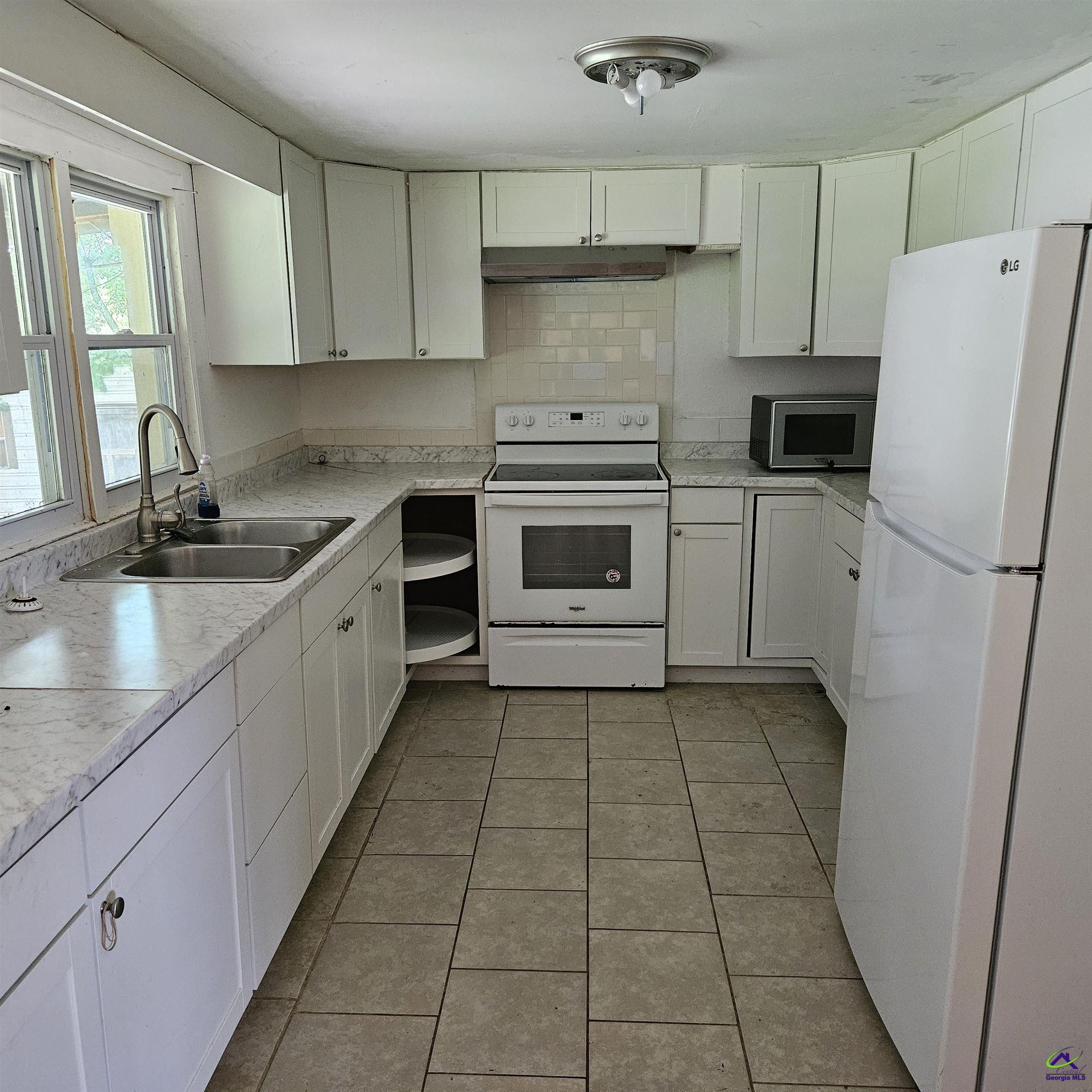 481 Lake Joy Road, Kathleen, GA 31047 - Photo 2