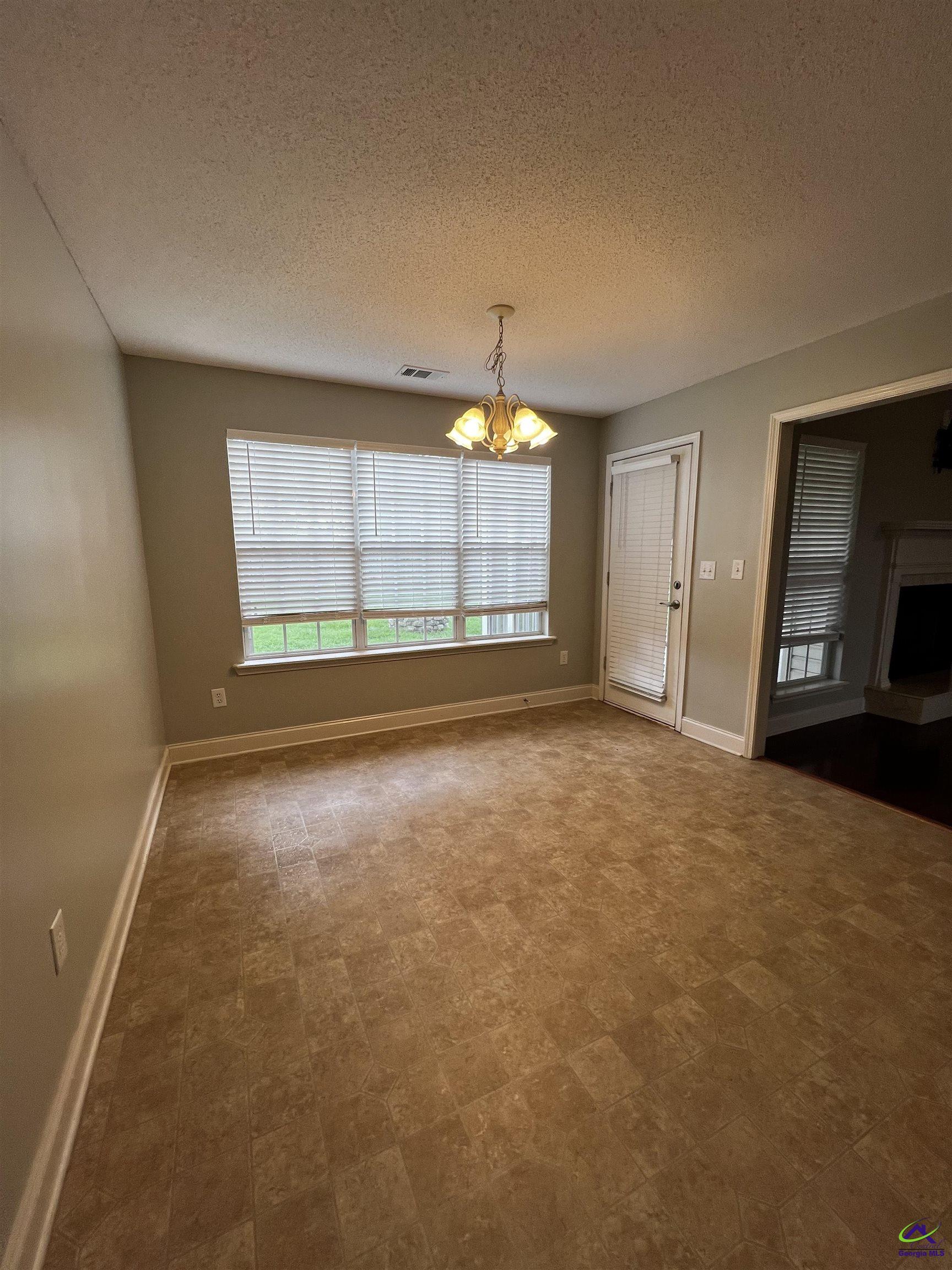 306 Hummingbird Lane, Kathleen, GA 31047 - photo 6