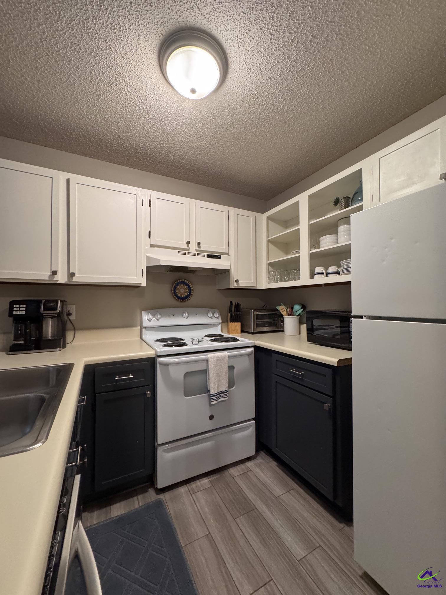 641 College Street, Macon, GA 31210 - photo 16