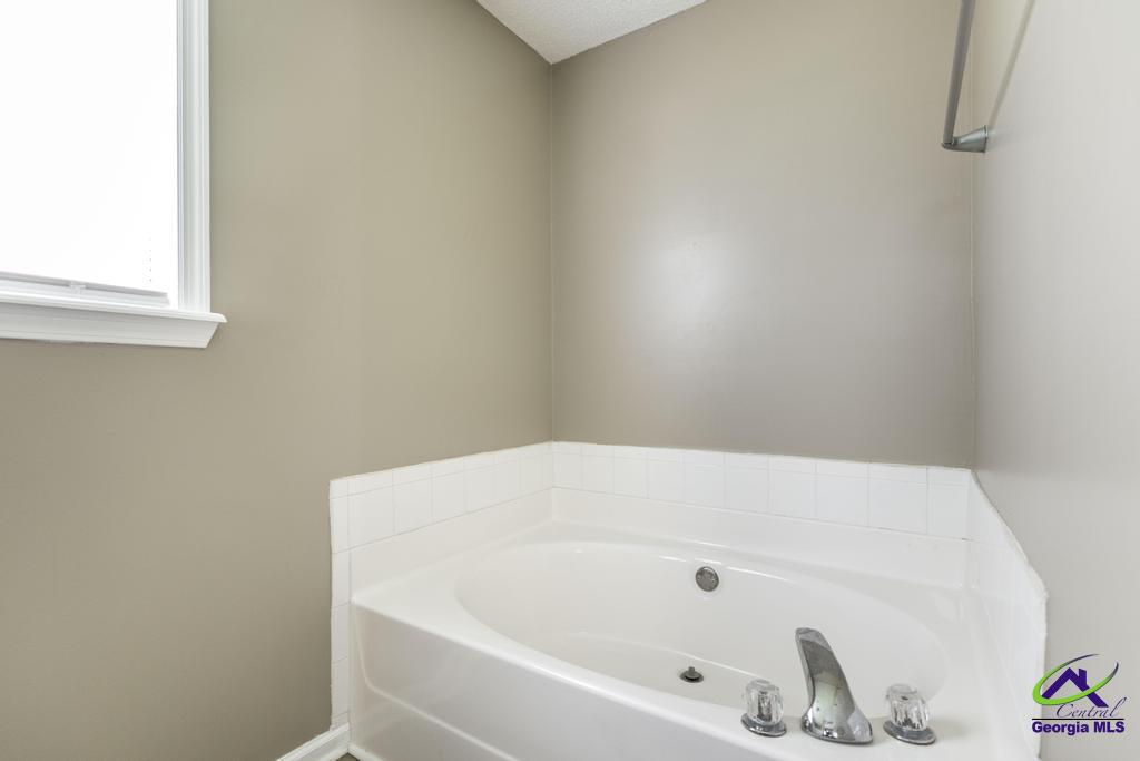 100 Wynfield Lane, Bonaire, GA 31005 - photo 16