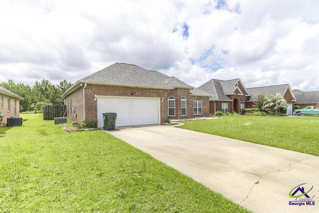 217 Sedgebrook Drive, Warner Robins, GA 31088 - Main Photo