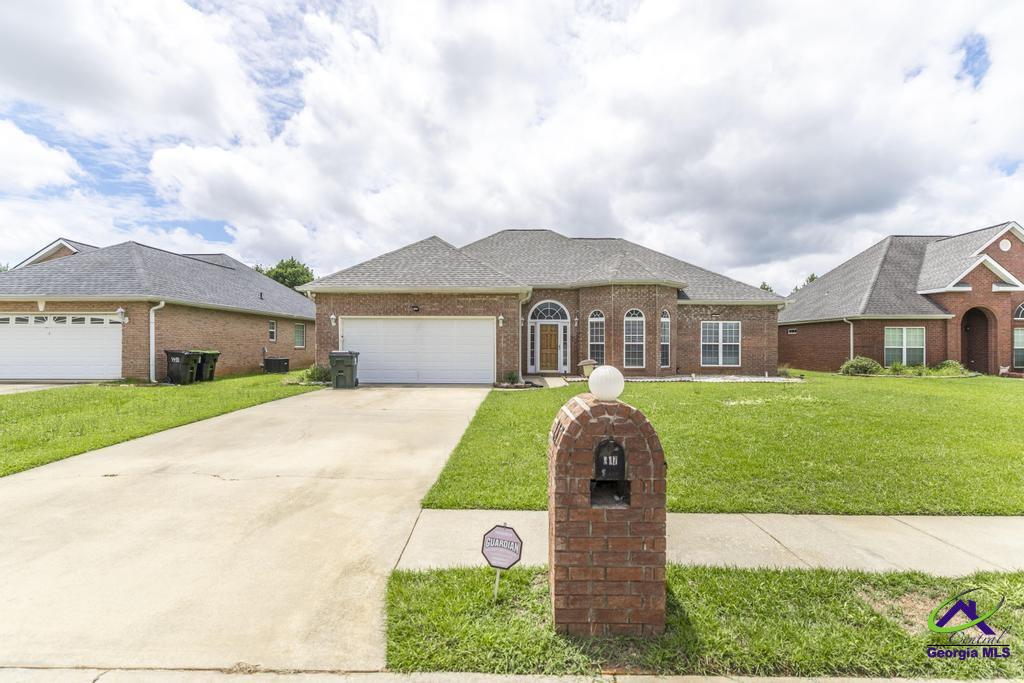 217 Sedgebrook Drive, Warner Robins, GA 31088 - Photo 2
