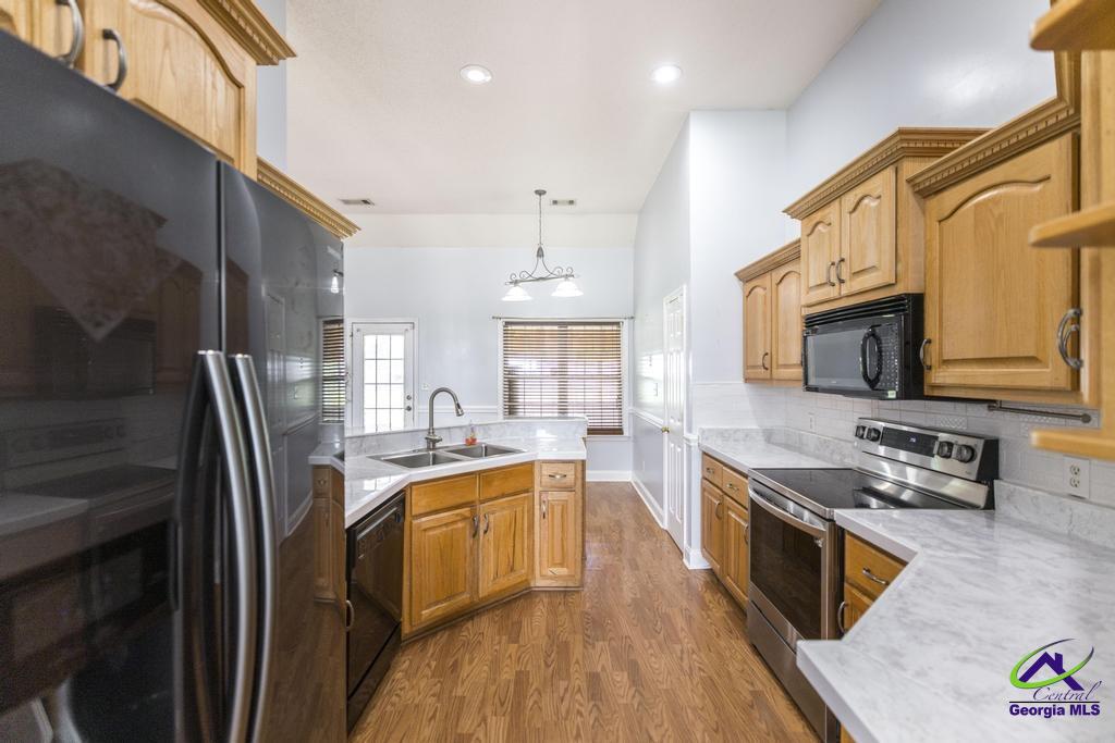 217 Sedgebrook Drive, Warner Robins, GA 31088 - photo 15