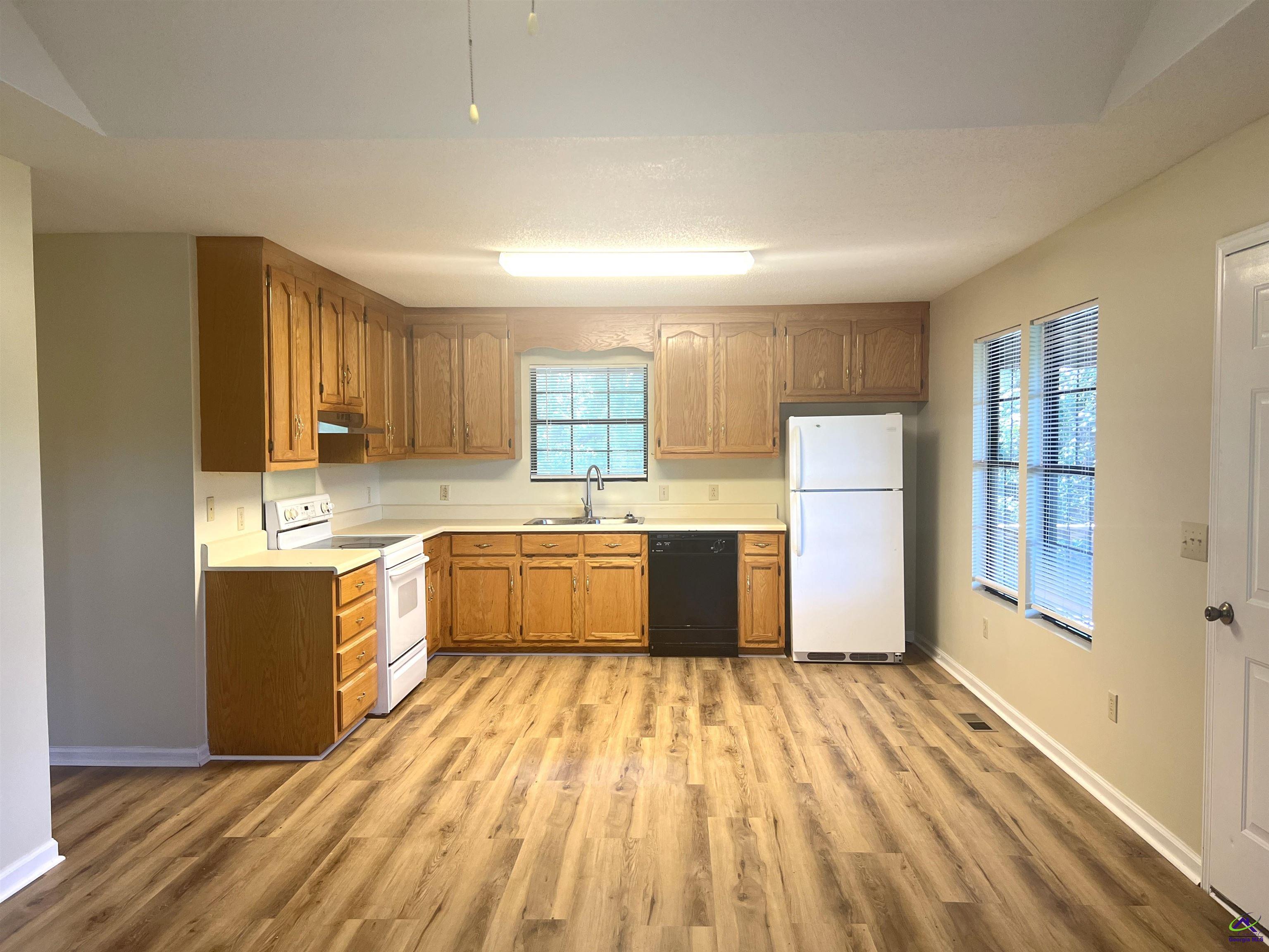 312 Williams Road, Cochran, GA 31014 - photo 6