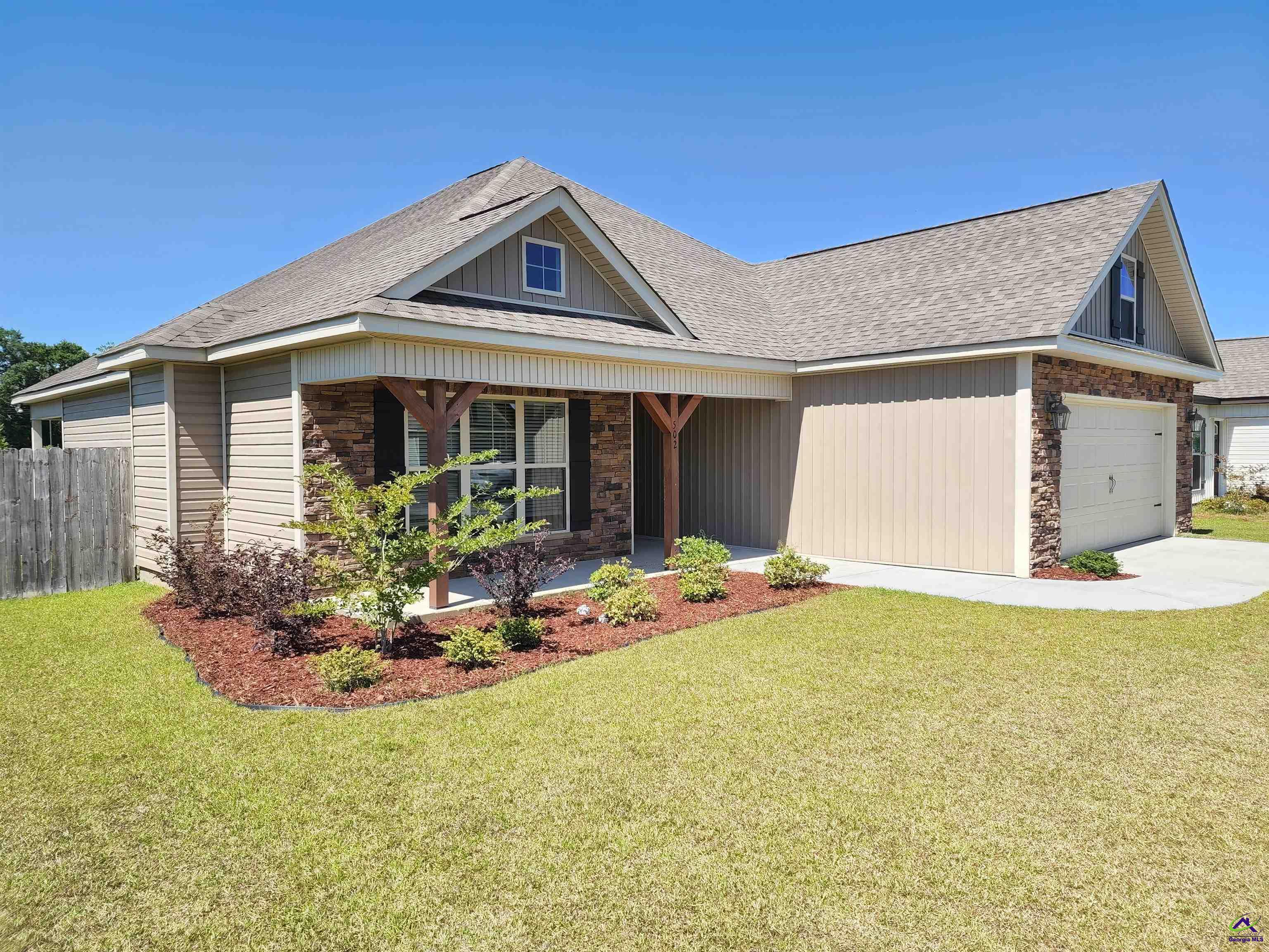 502 Charles Town Way, Bonaire, GA 31005 - Photo 5