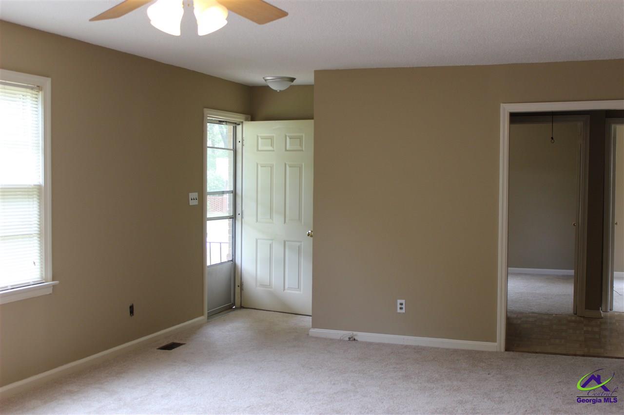 101 Gordon Street, Warner Robins, GA 31093 - Photo 1