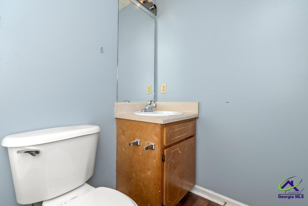 203 Brooks Boulevard, Fort Valley, GA 31030 - photo 11