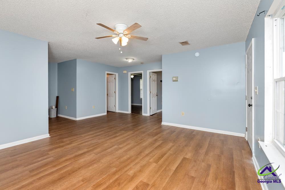 203 Brooks Boulevard, Fort Valley, GA 31030 - Photo 3