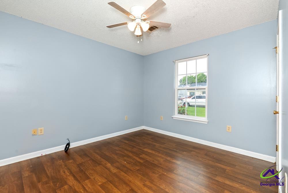 203 Brooks Boulevard, Fort Valley, GA 31030 - photo 10