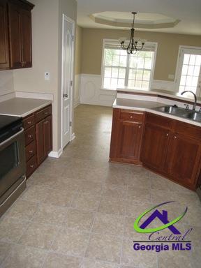 306 Gray Fox Crossing, Bonaire, GA 31005 - photo 2