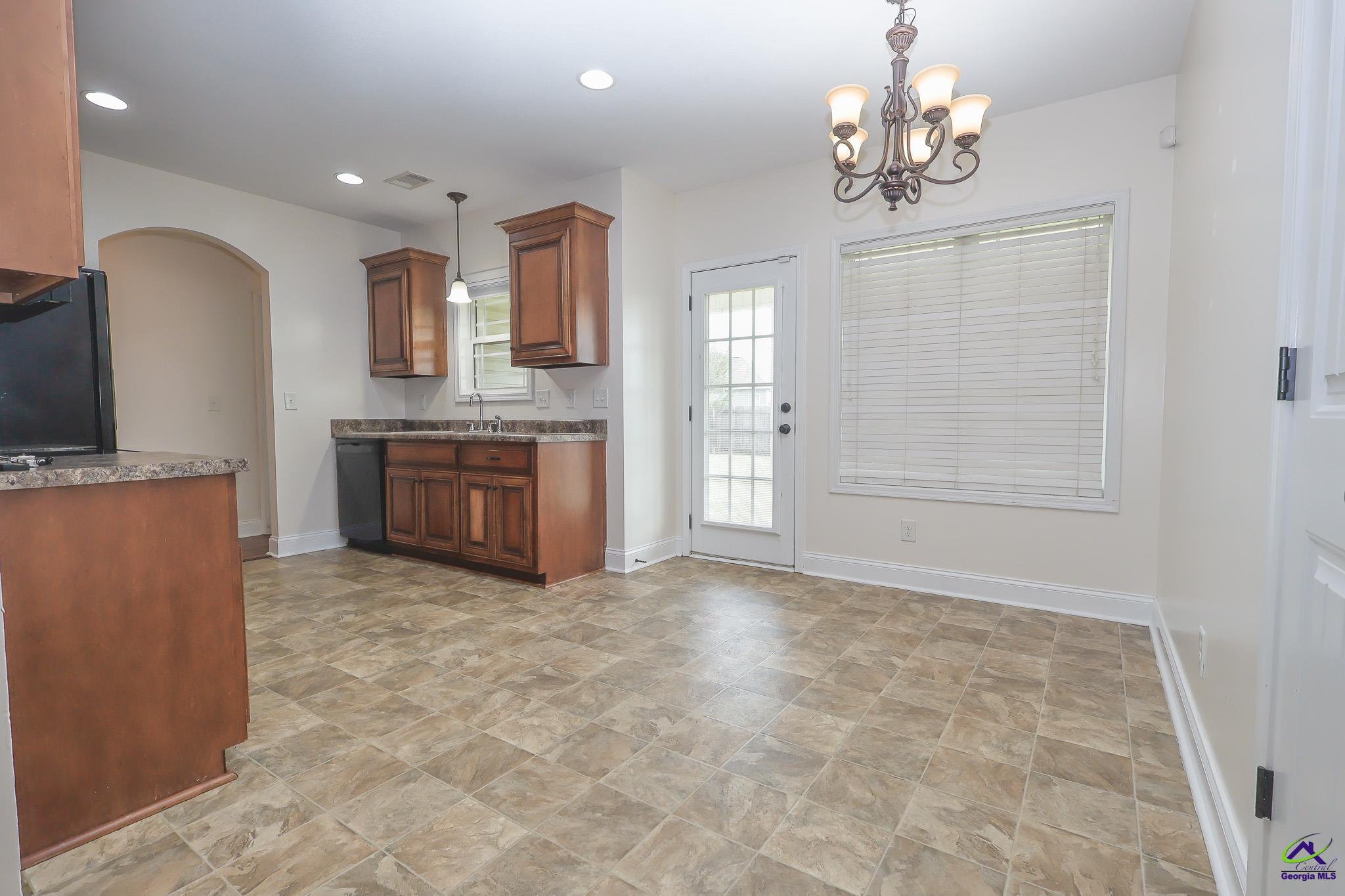 508 Tug Court, Warner Robins, GA 31088 - Photo 9