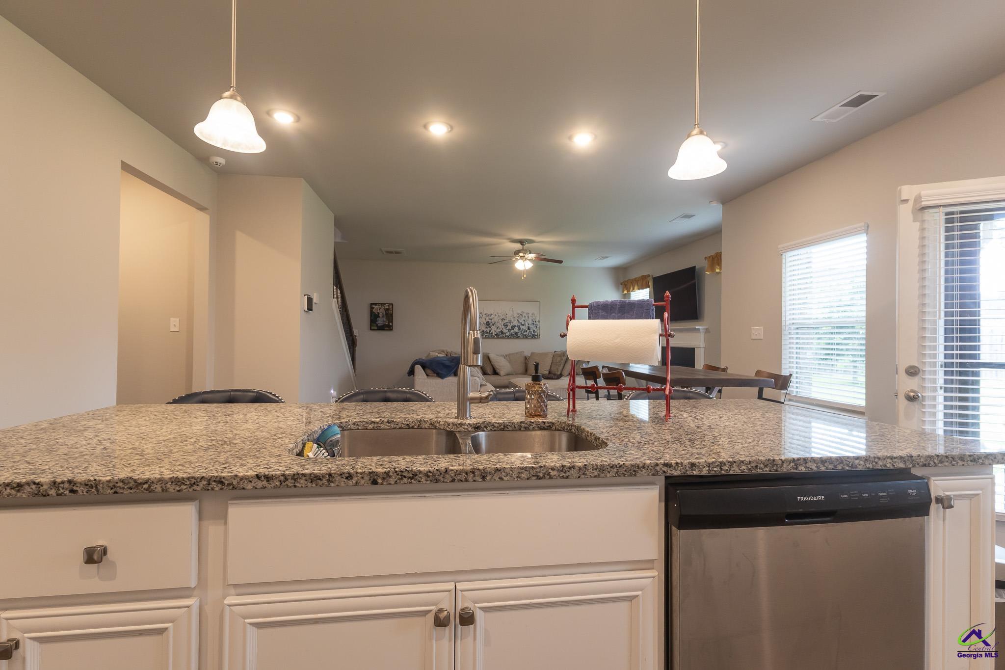 202 Warhawk Drive, Kathleen, GA 31047 - Photo 13