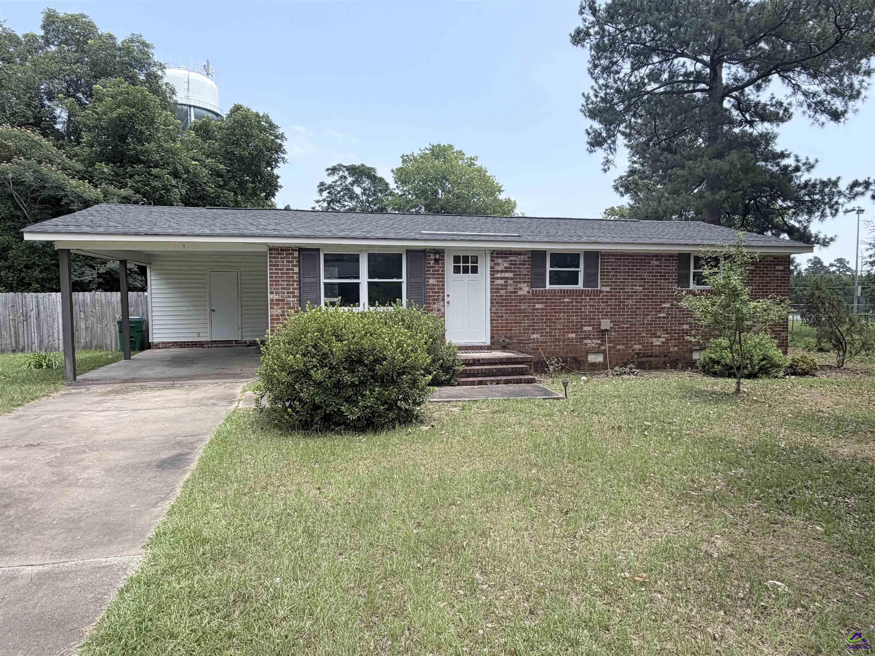 516 Ochlahatchee Drive, Perry, GA 31069 - photo 1