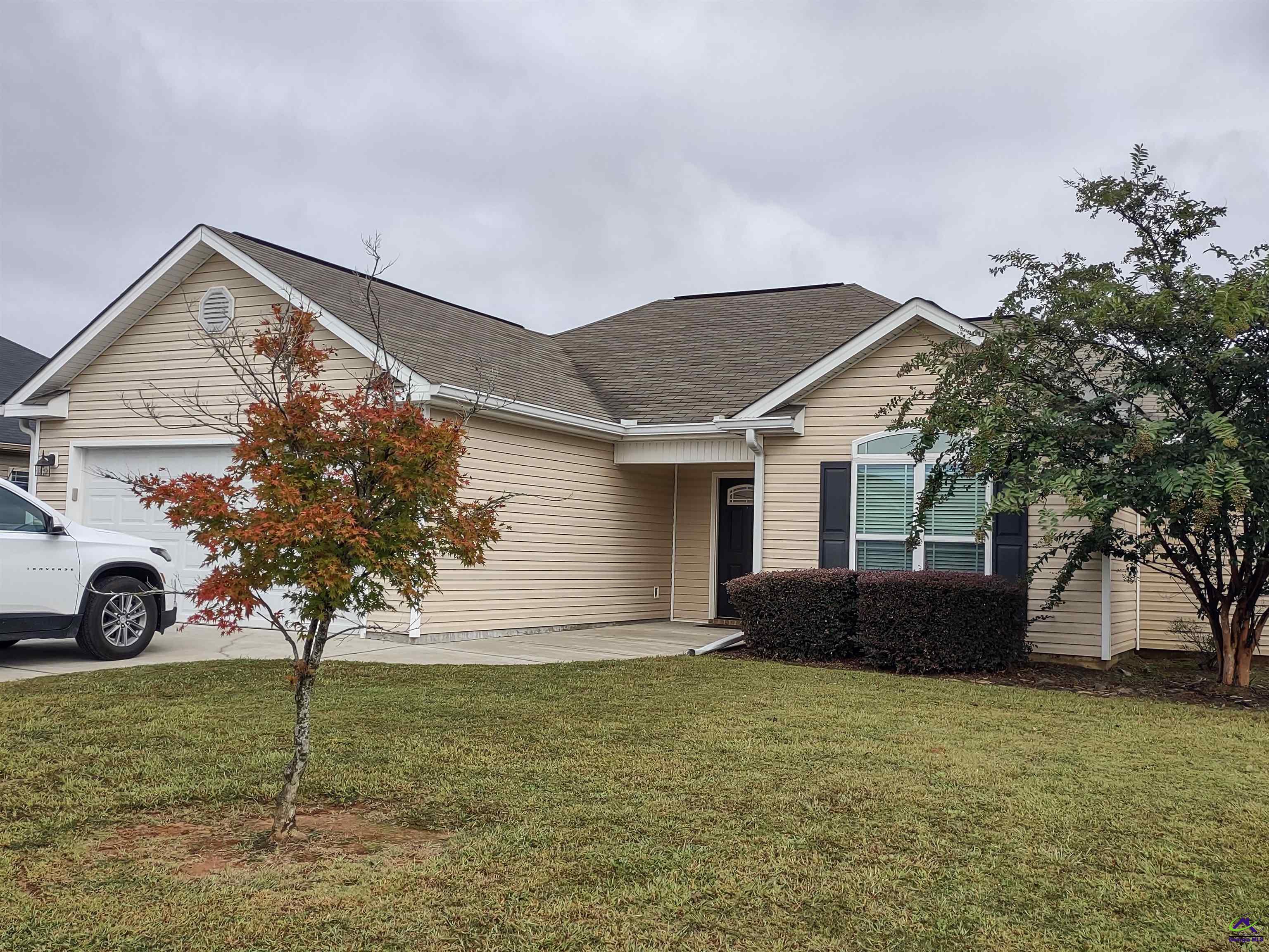 304 Charity Lane, Warner Robins, GA 31088 - Main Photo