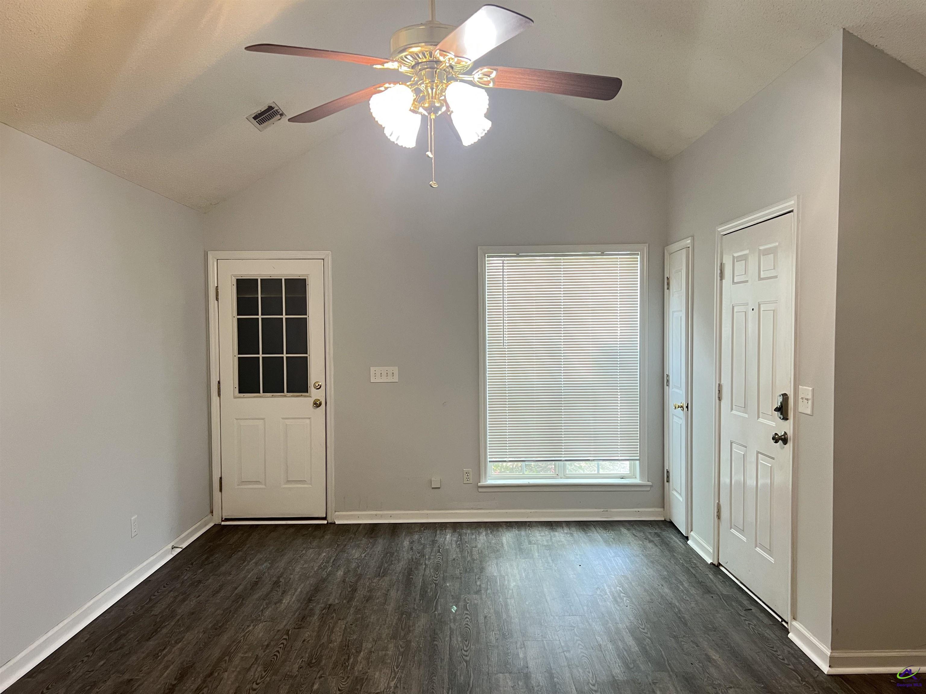 203 Bayside Drive, Warner Robins, GA 31088 - photo 3